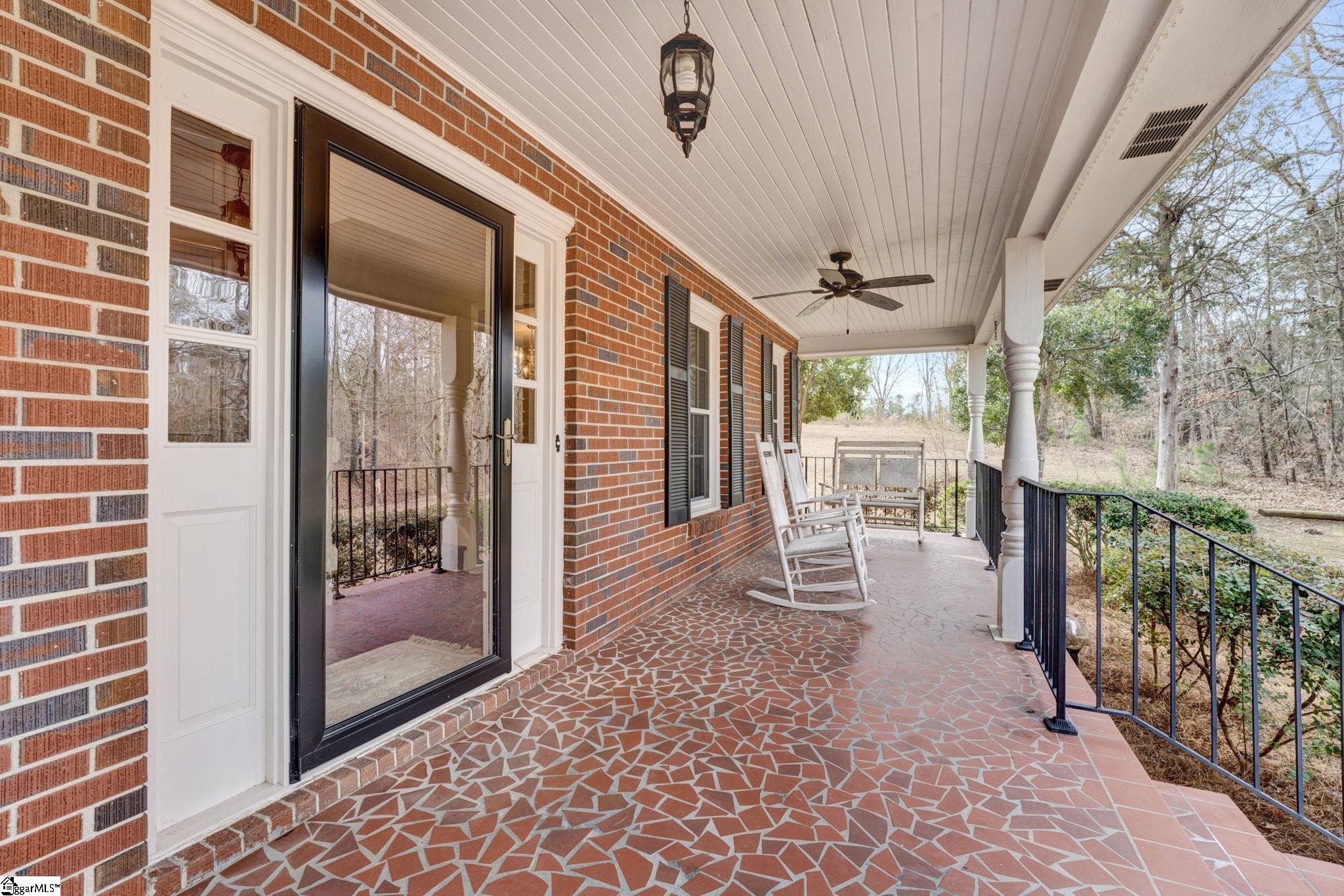314 Foxgrove Boulevard Clinton, SC 29325