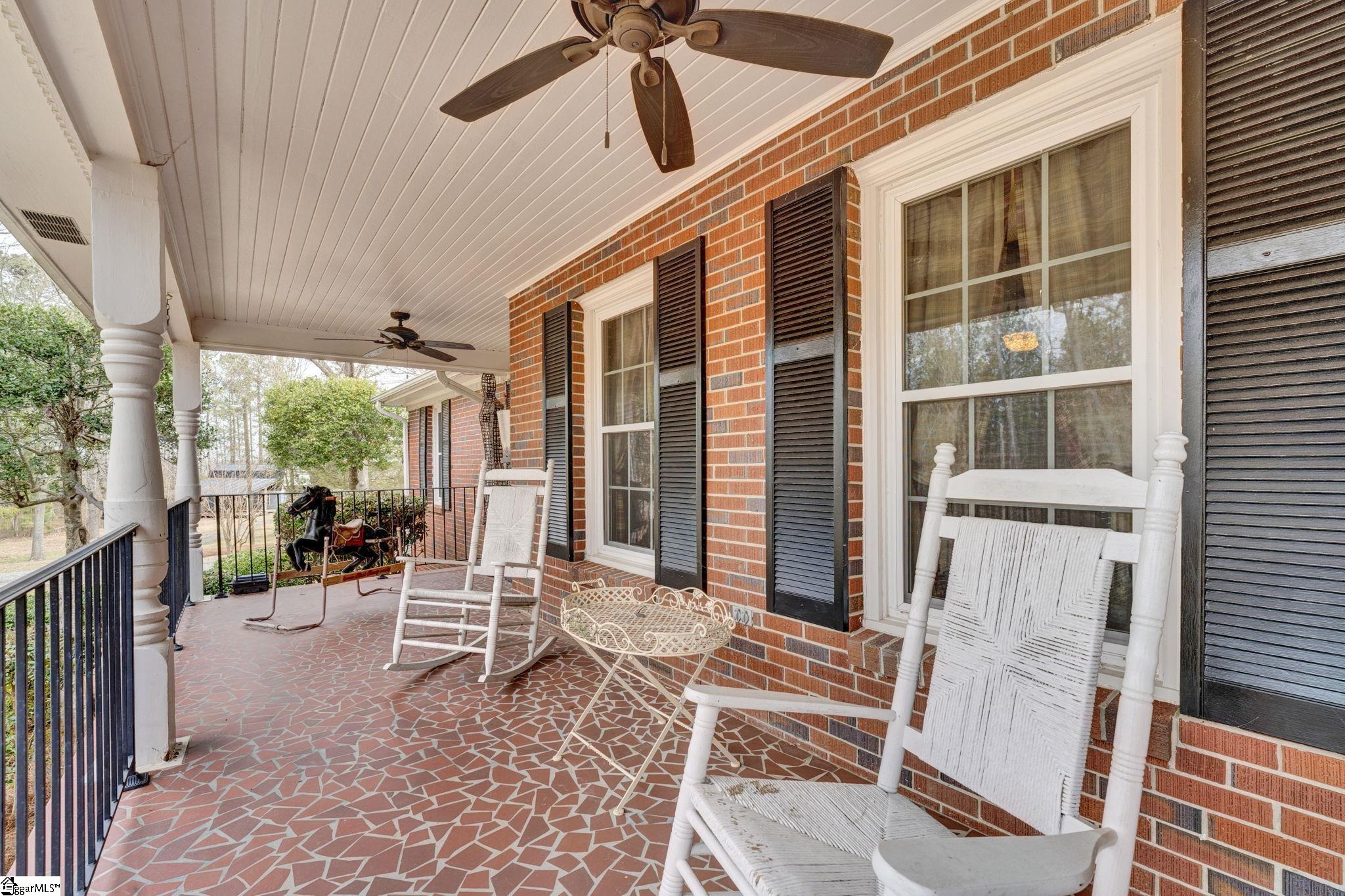 314 Foxgrove Boulevard Clinton, SC 29325
