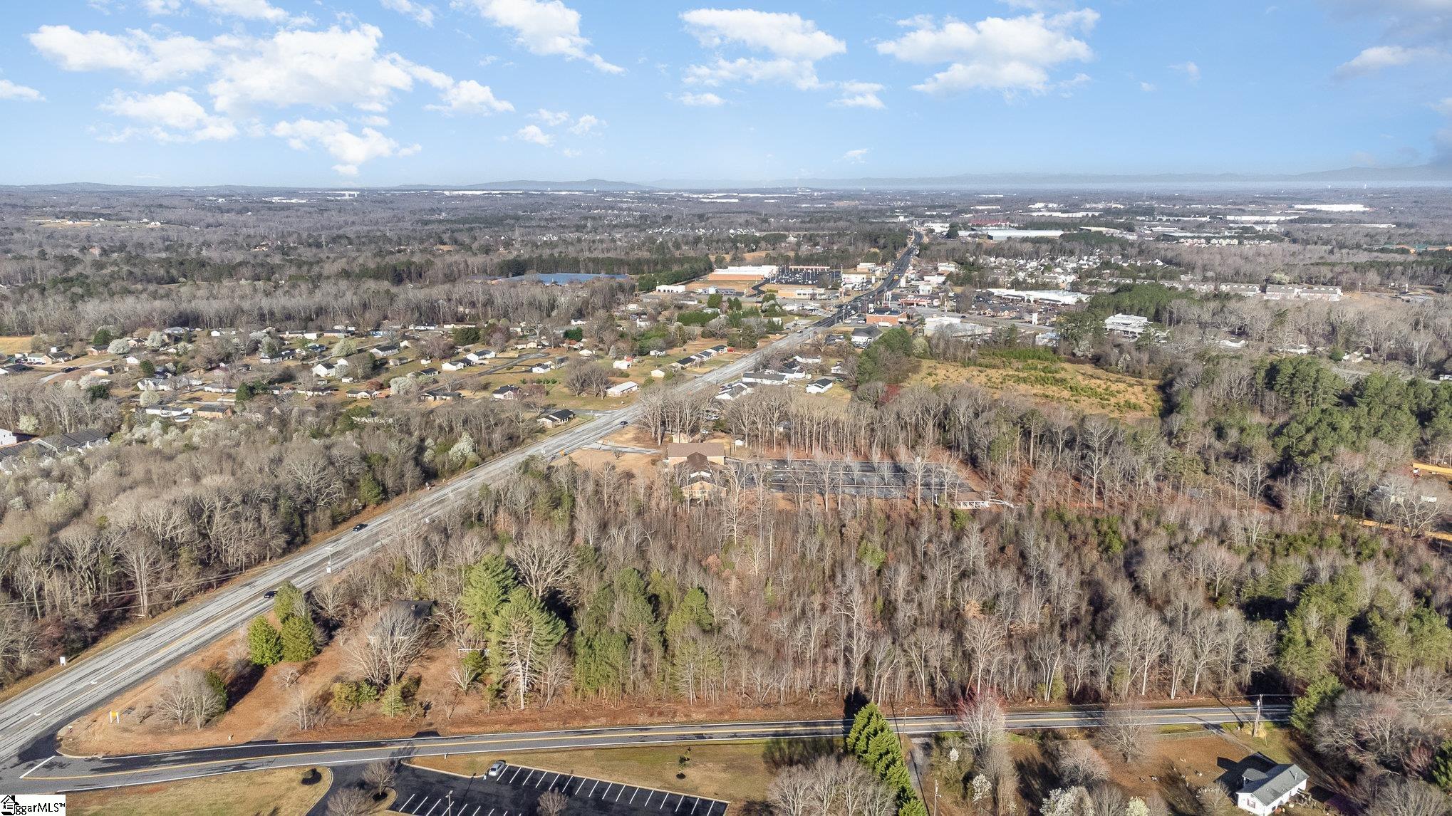 3920 Moore Duncan Highway Moore, SC 29369