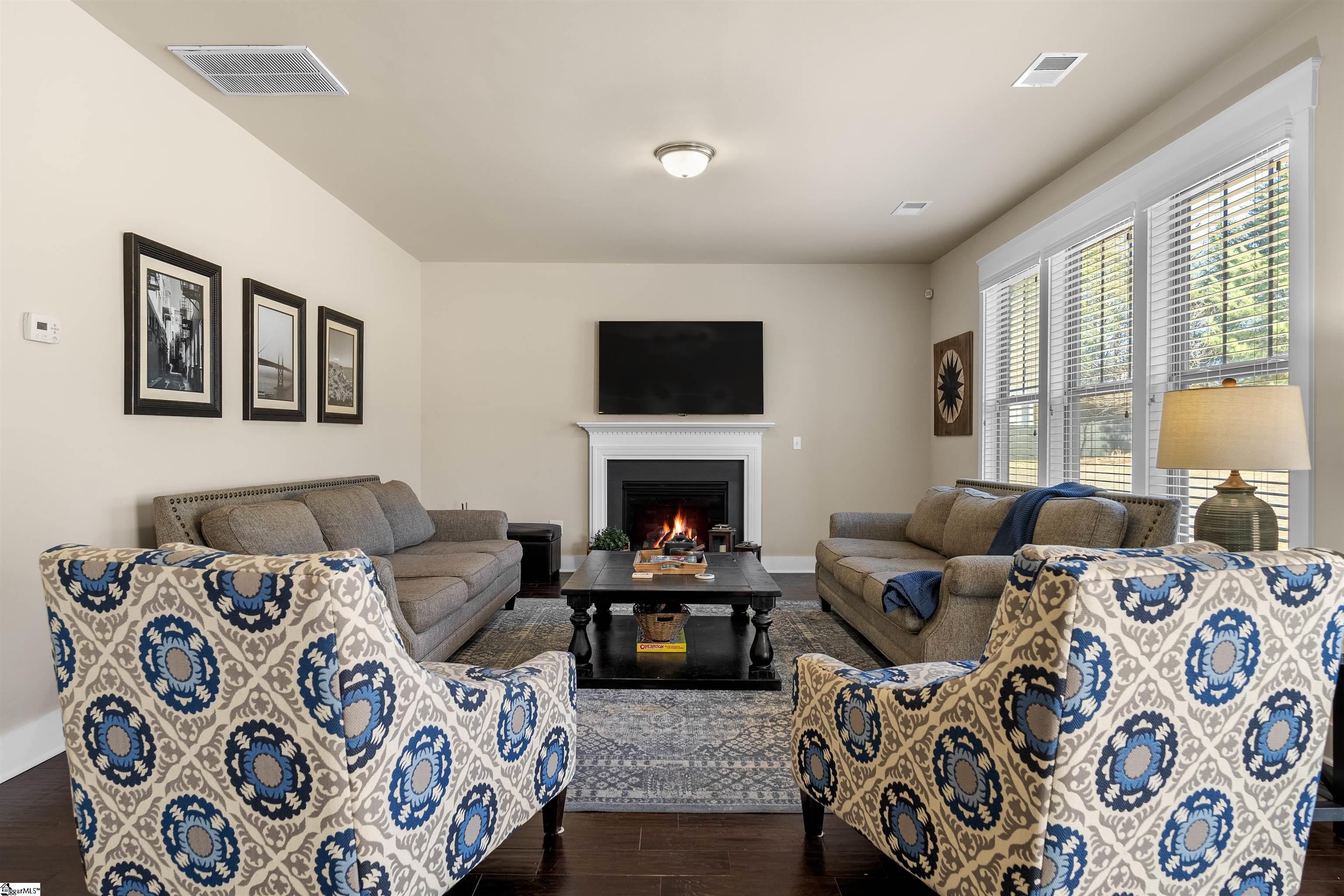 128 Summer Oak Lane Simpsonville, SC 29680