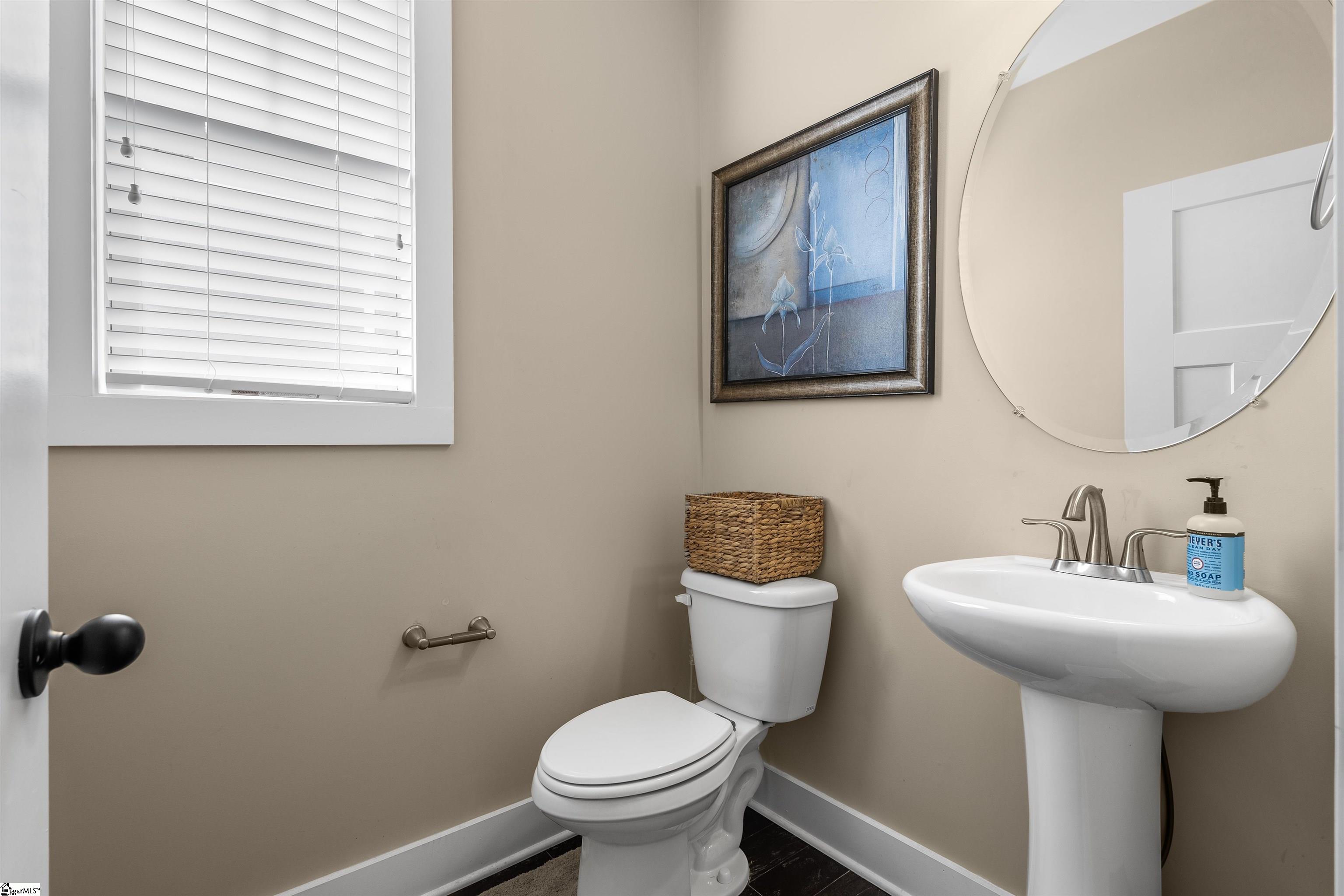 128 Summer Oak Lane Simpsonville, SC 29680