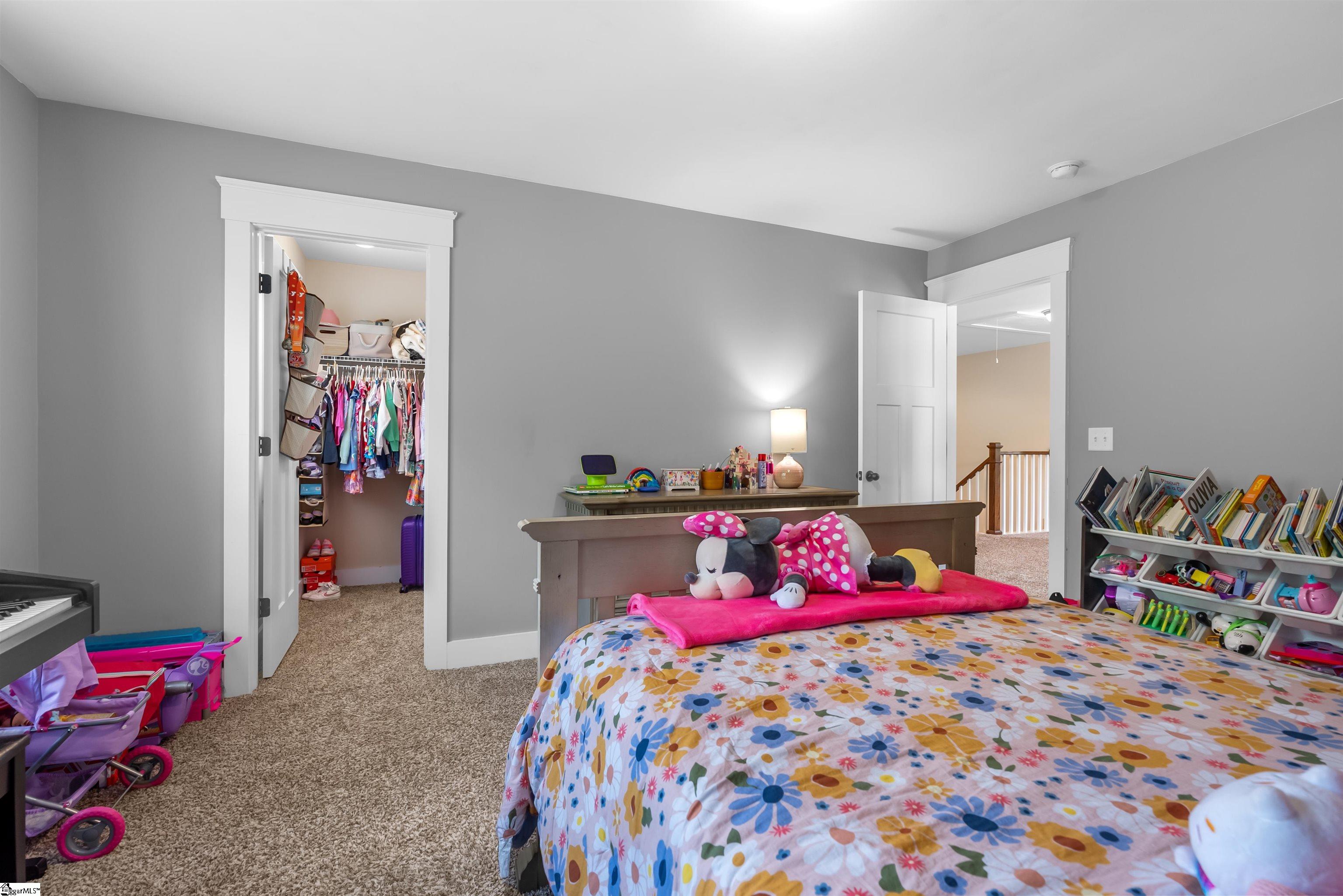 128 Summer Oak Lane Simpsonville, SC 29680