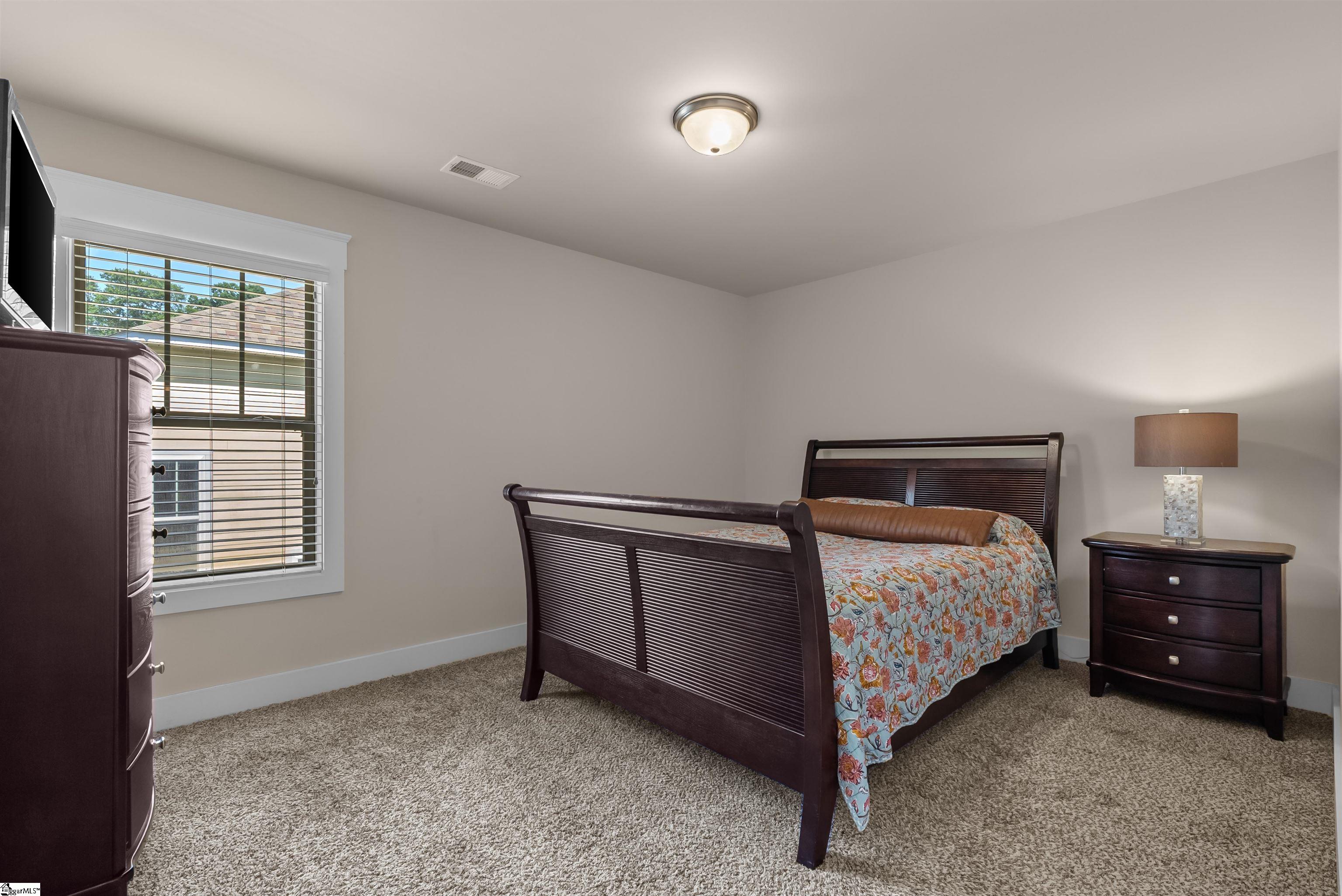 128 Summer Oak Lane Simpsonville, SC 29680