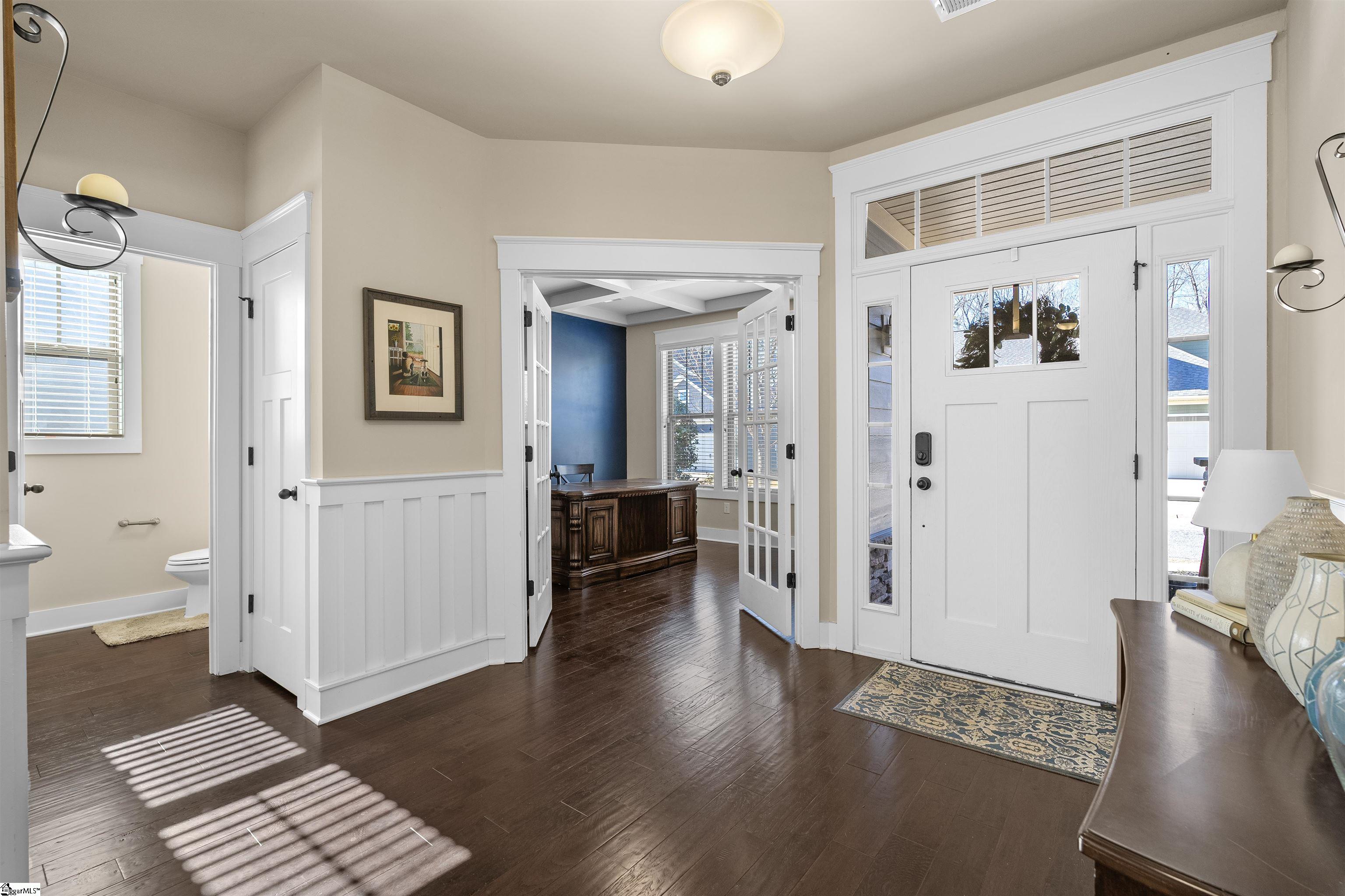 128 Summer Oak Lane Simpsonville, SC 29680