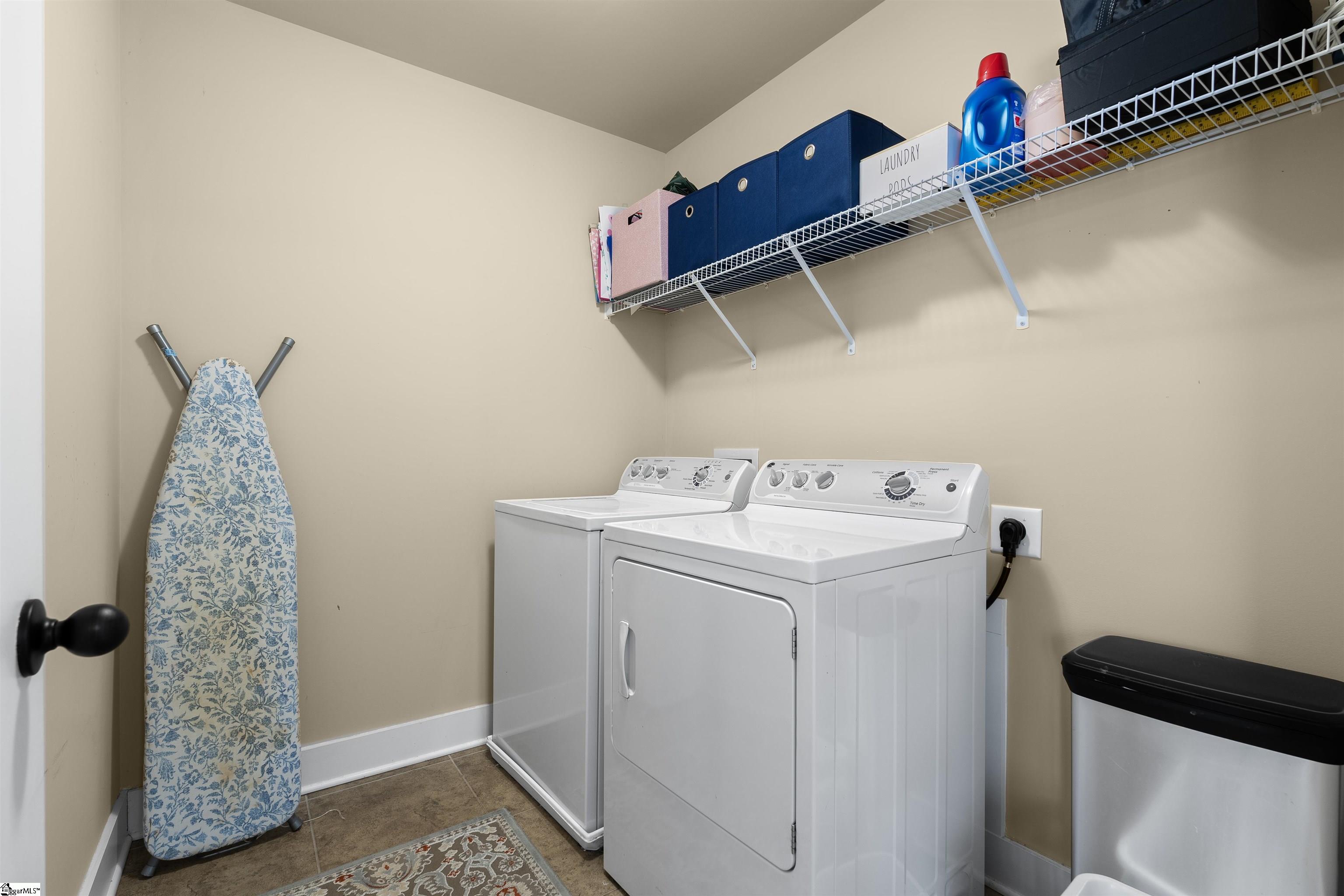 128 Summer Oak Lane Simpsonville, SC 29680
