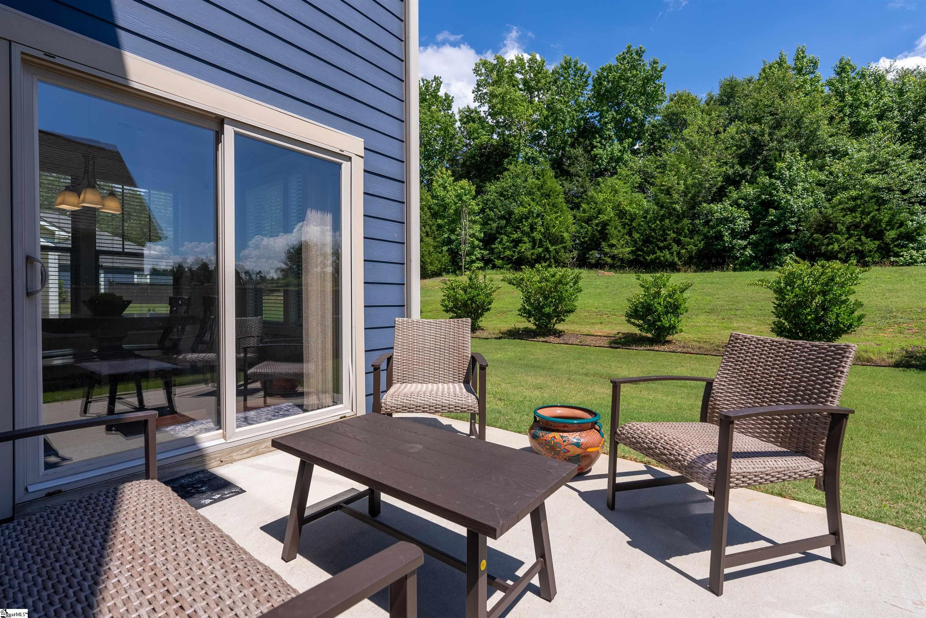 128 Summer Oak Lane Simpsonville, SC 29680