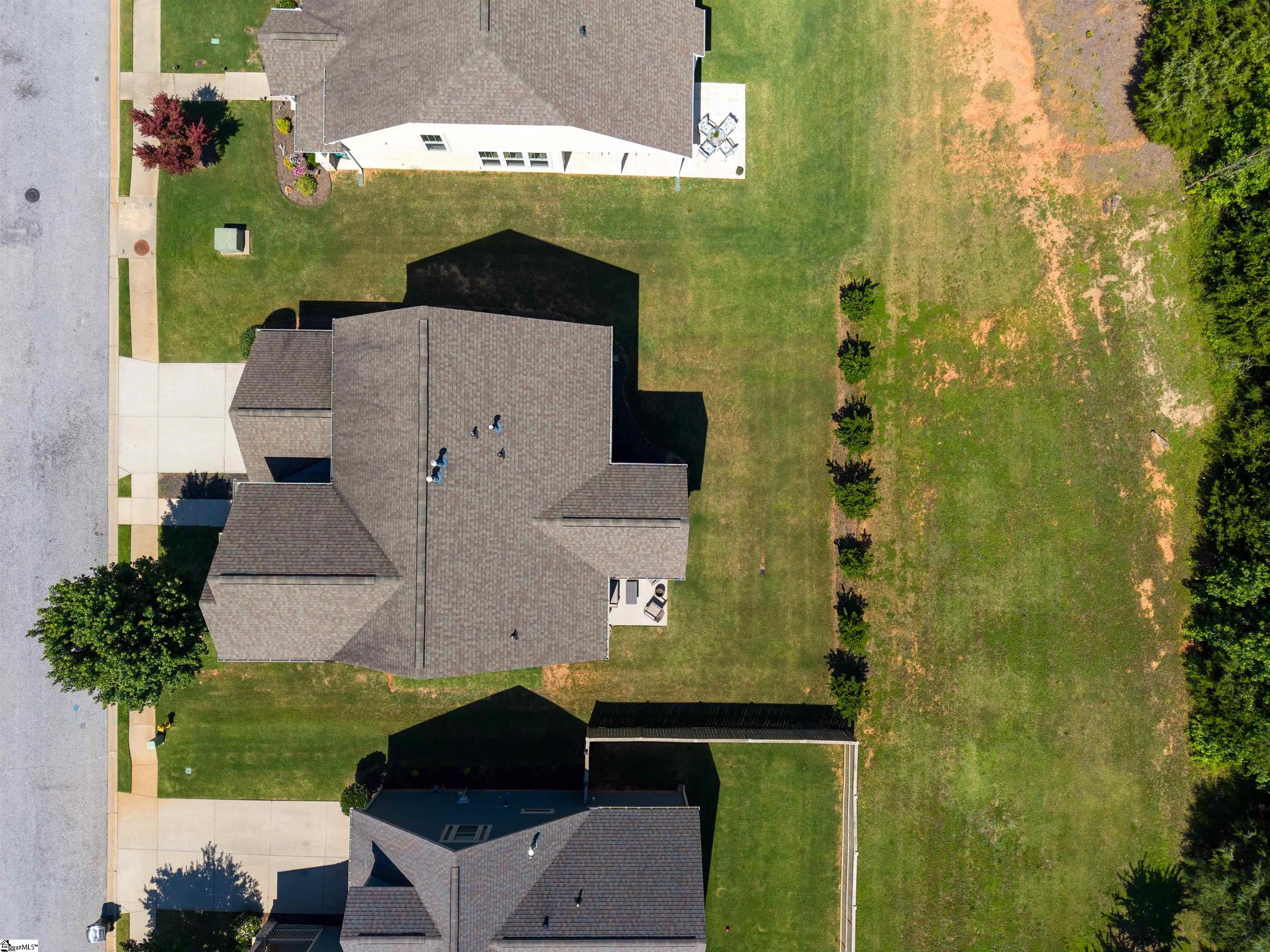 128 Summer Oak Lane Simpsonville, SC 29680