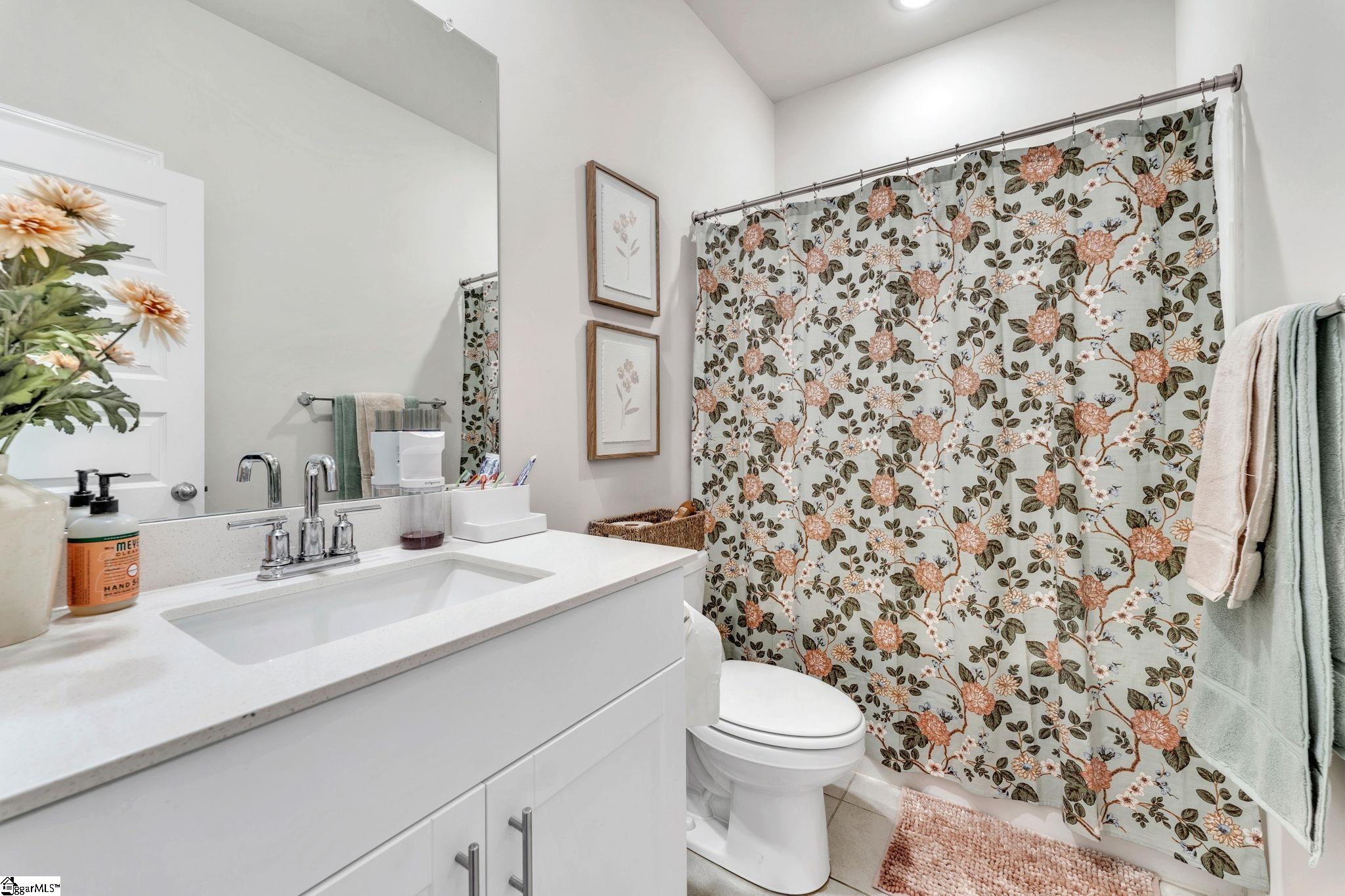 169 Vickery Road Woodruff, SC 29388