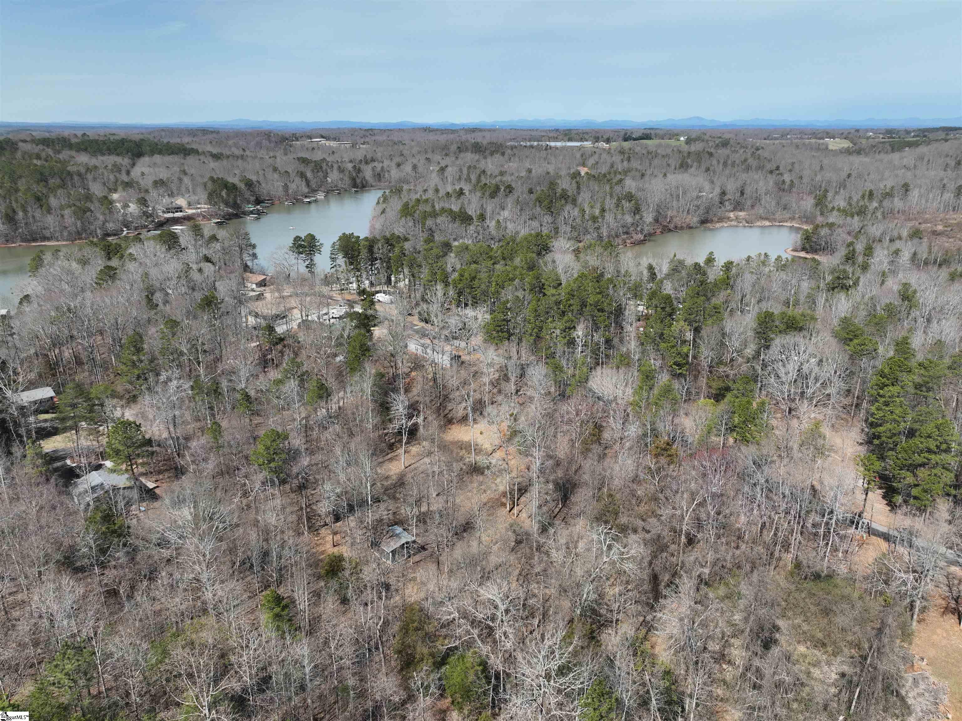 389 Fishers Cove Road Fair Play, SC 29643
