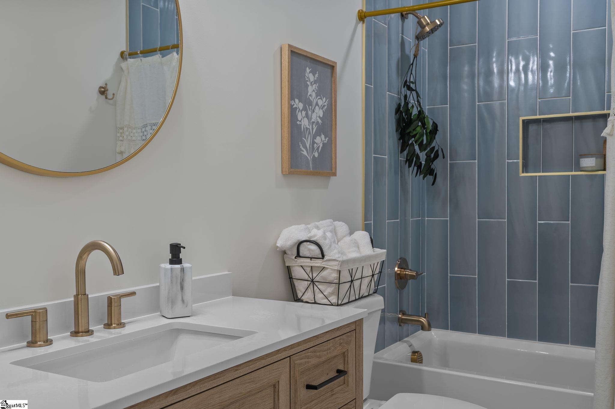 14 Arden Street UNIT Units A & B Greenville, SC 29607