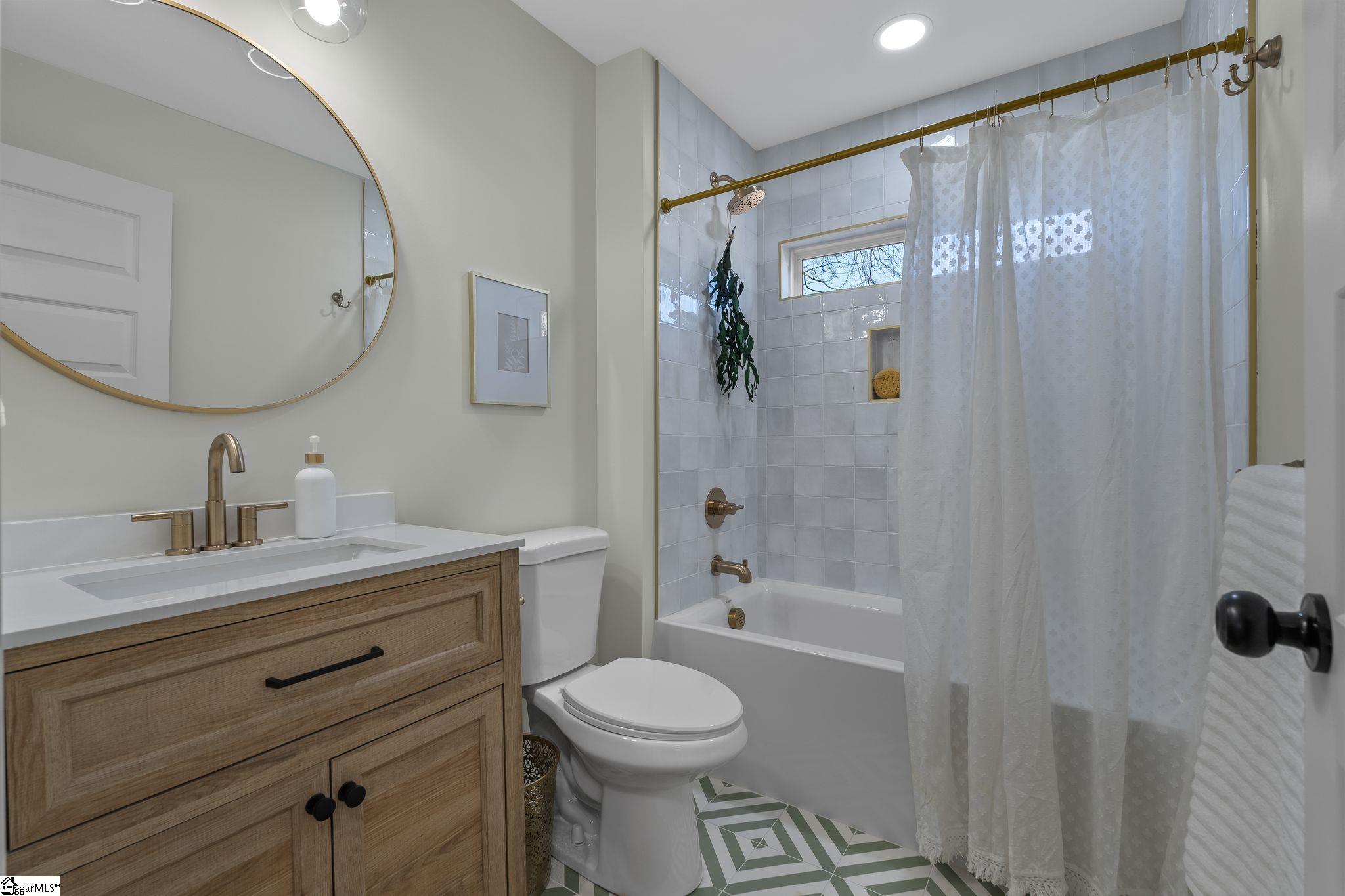 14 Arden Street UNIT Units A & B Greenville, SC 29607