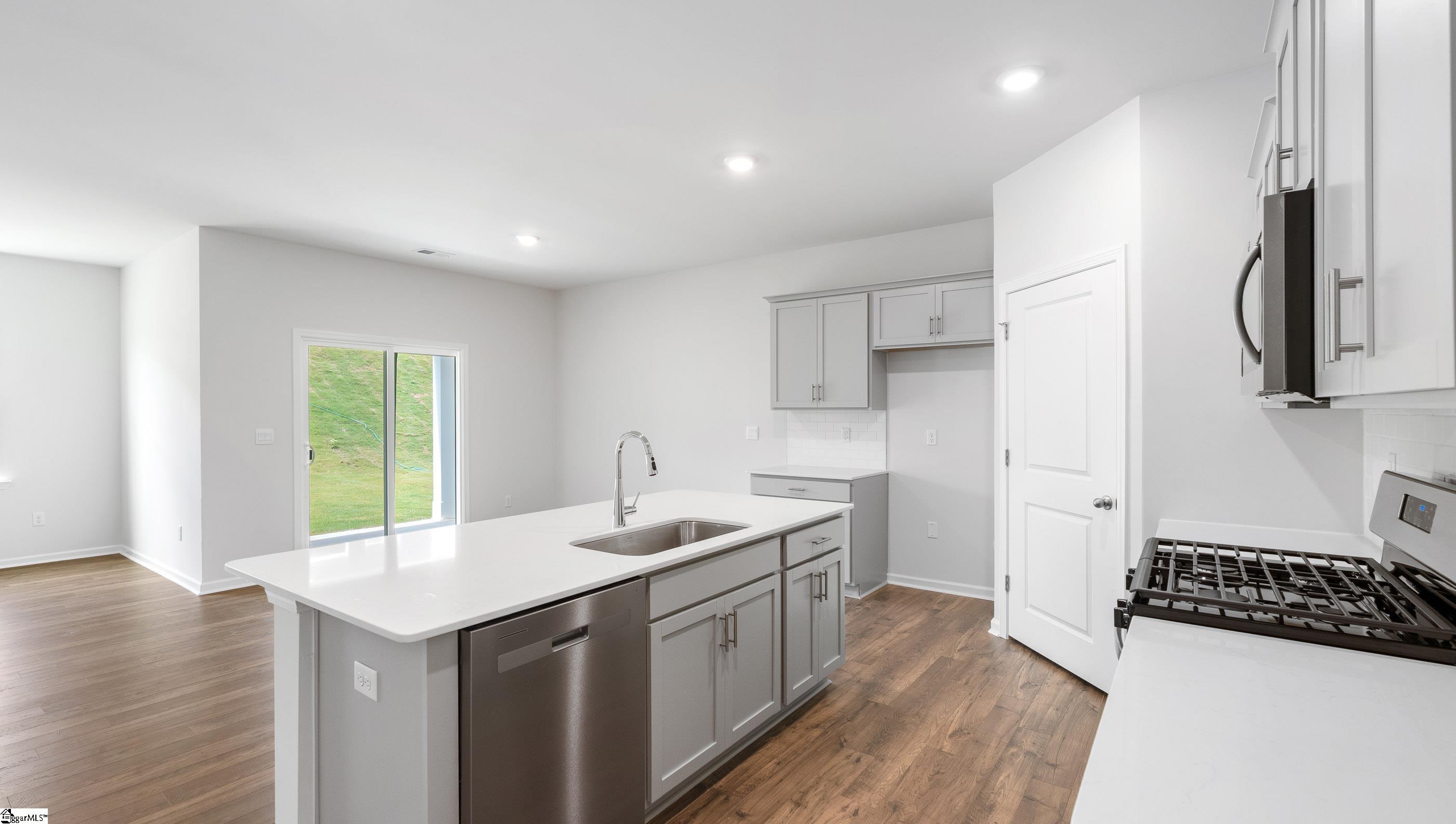 1021 Roleson Way Woodruff, SC 29388