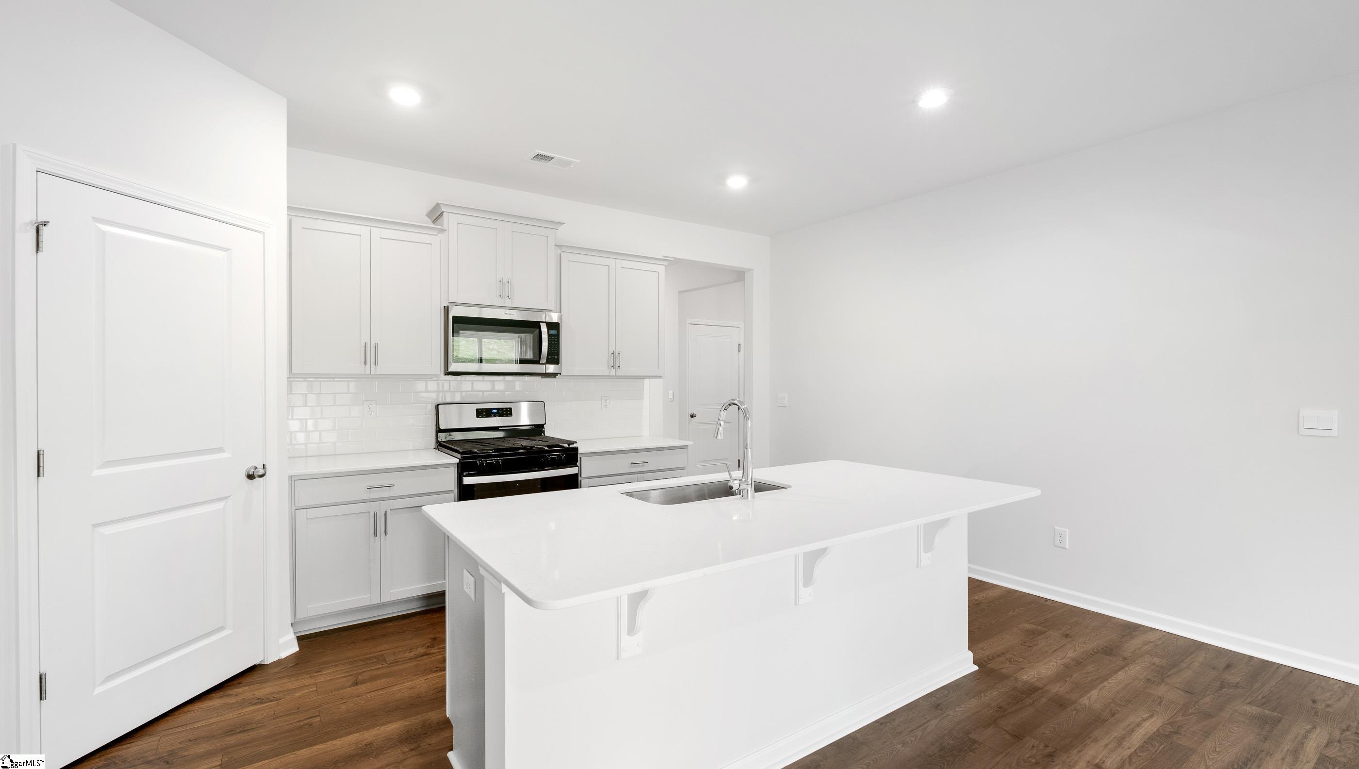 1021 Roleson Way Woodruff, SC 29388