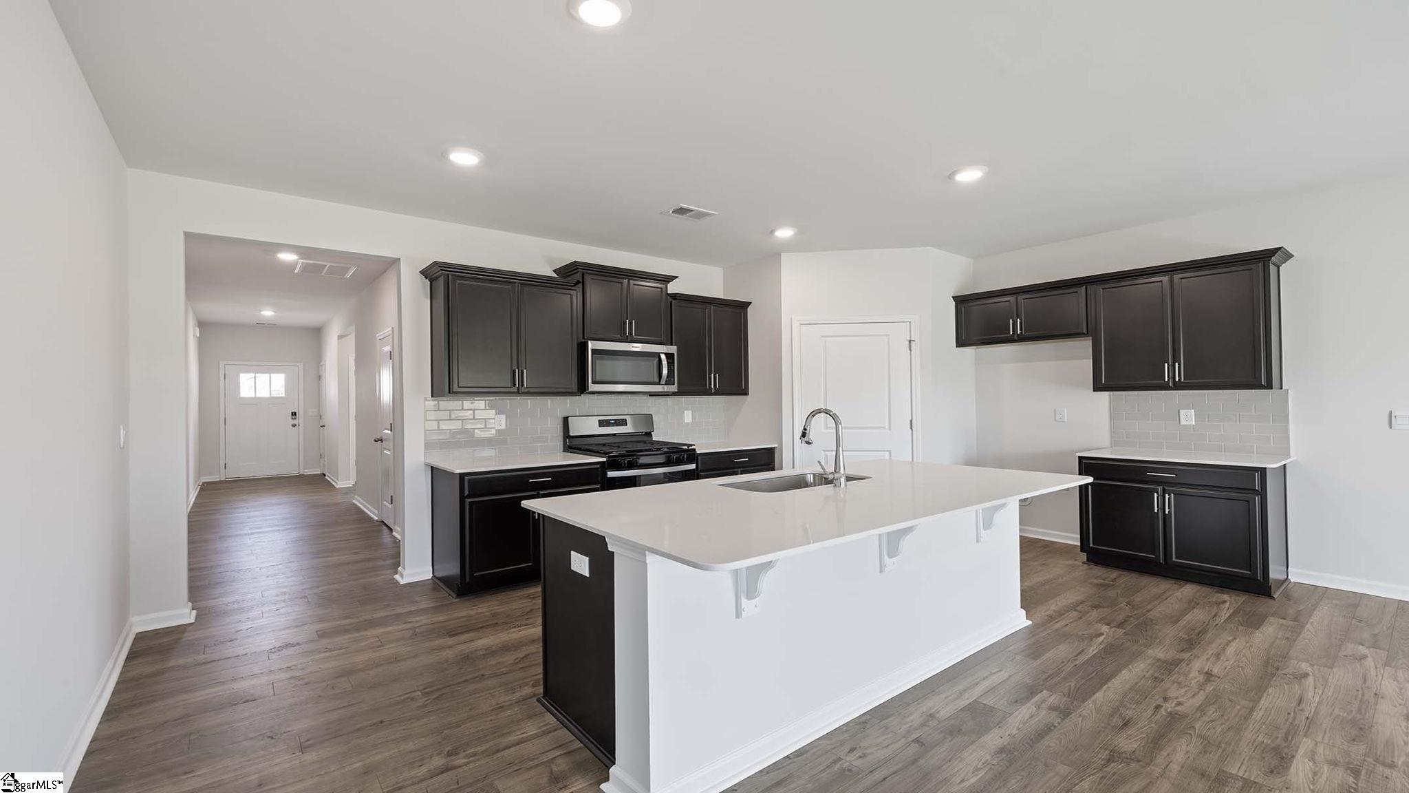 909 Pineland Drive Woodruff, SC 29388