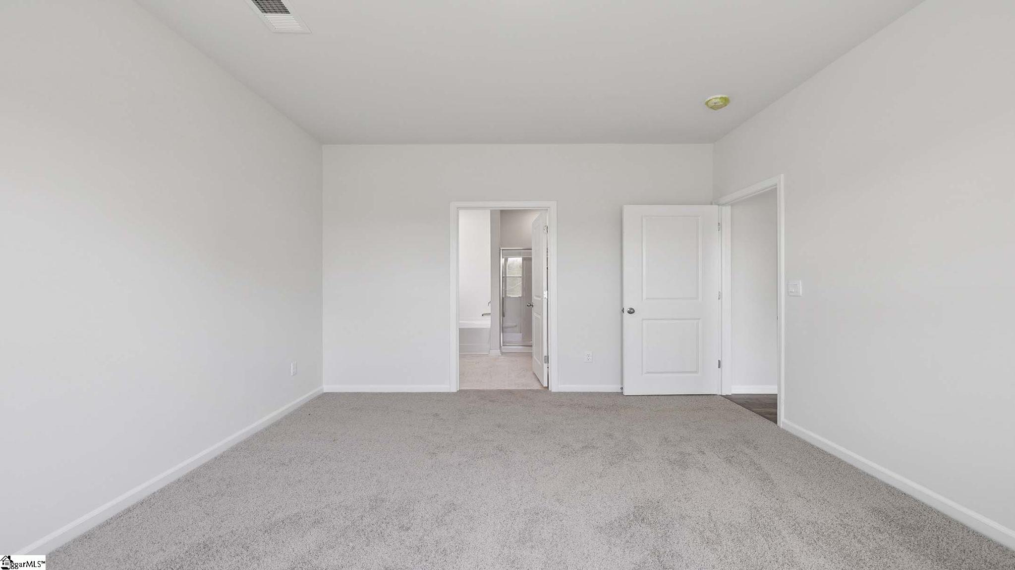 909 Pineland Drive Woodruff, SC 29388