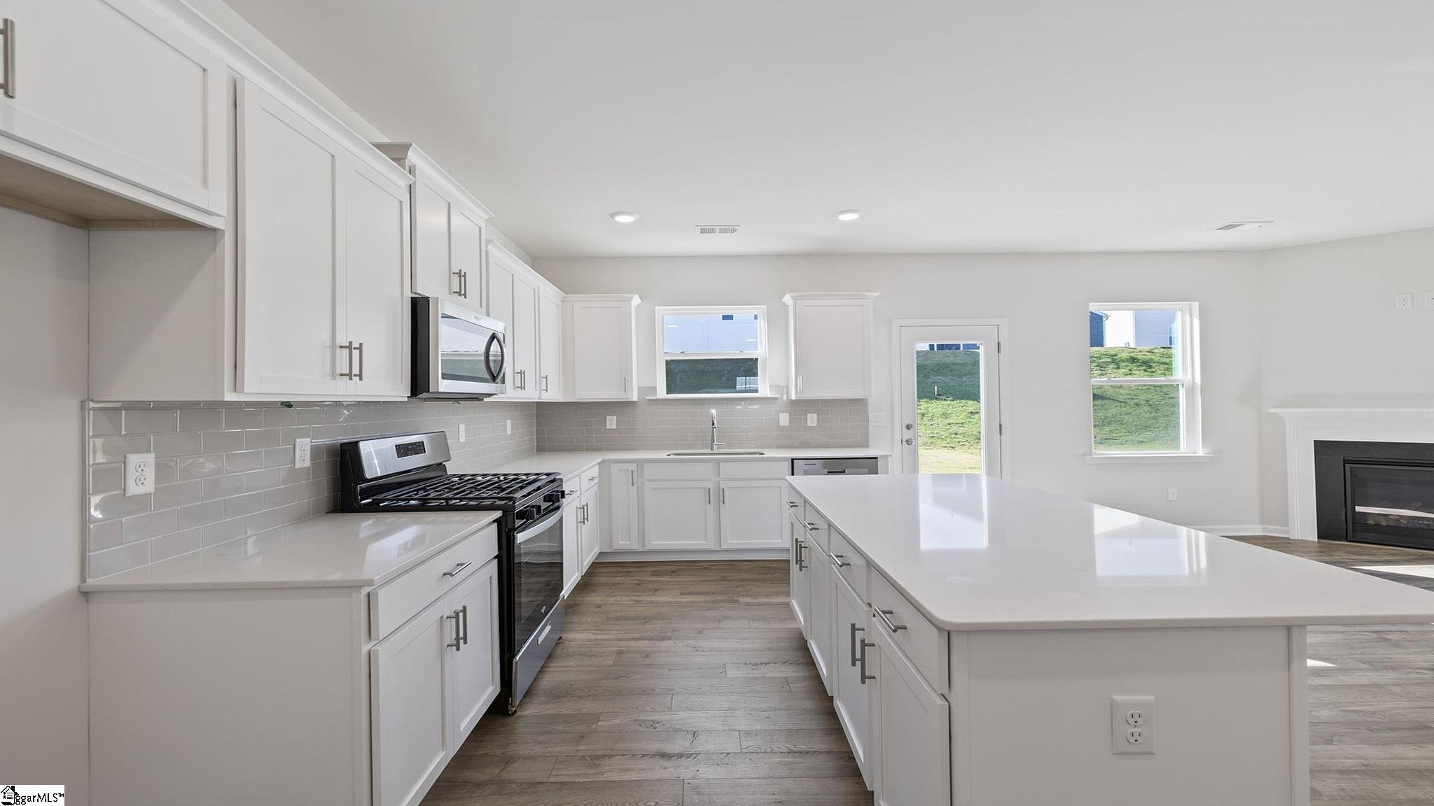 1013 Roleson Way Woodruff, SC 29388