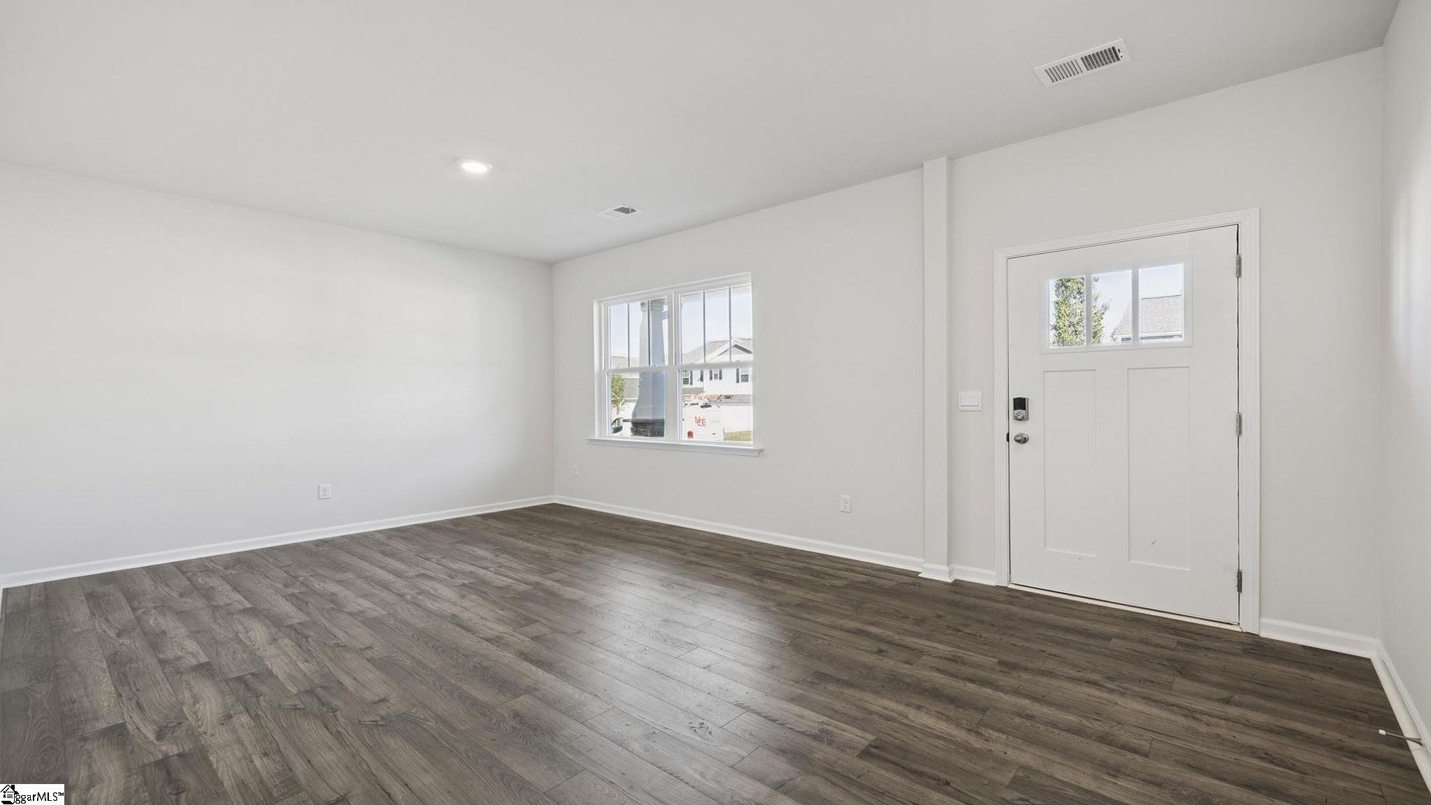 1013 Roleson Way Woodruff, SC 29388