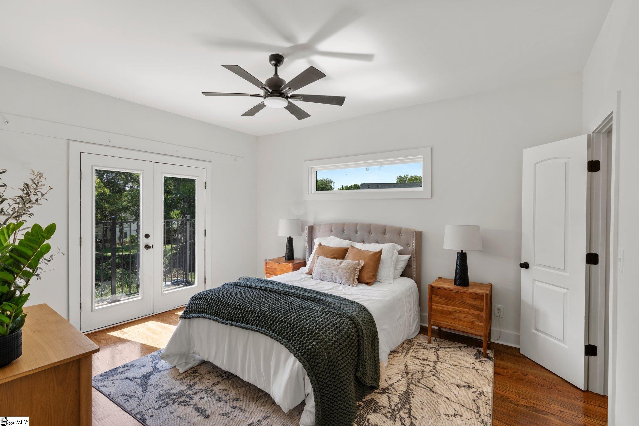 10 Martin Row Greenville, SC 29601