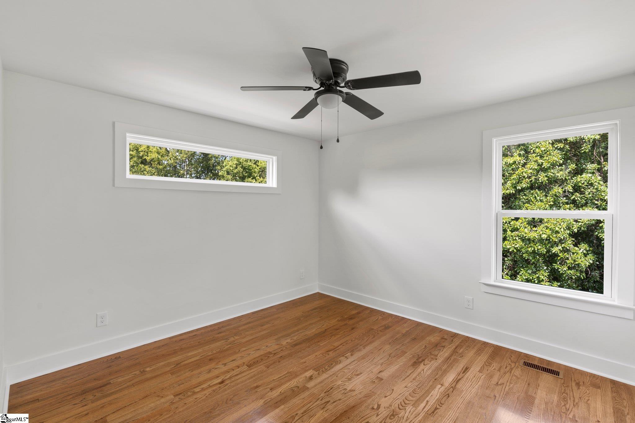 10 Martin Row Greenville, SC 29601