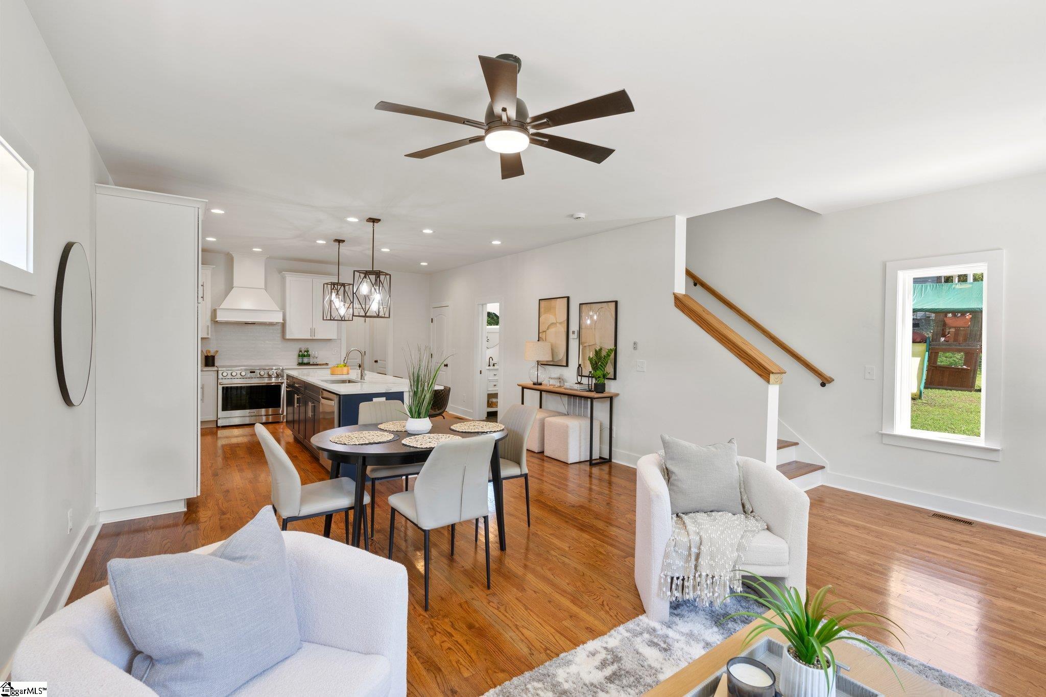 10 Martin Row Greenville, SC 29601