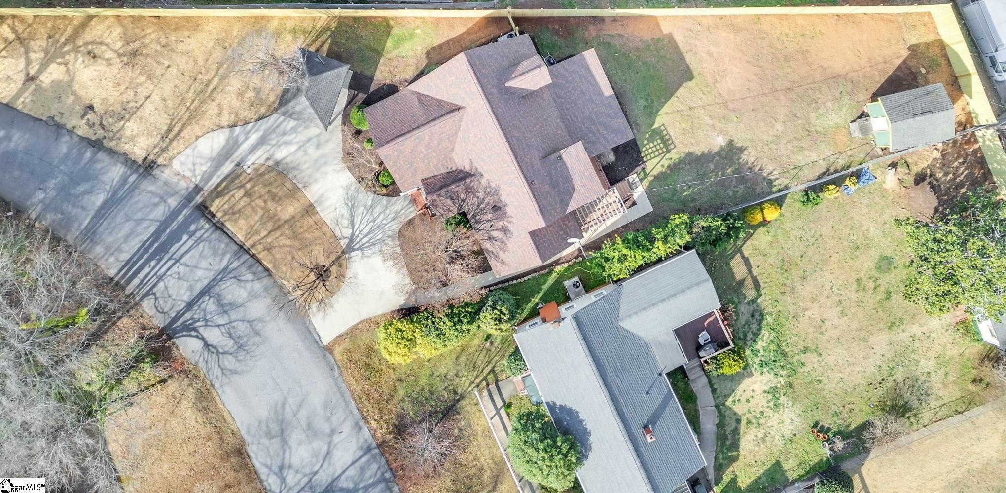 21 Fore Avenue Greenville, SC 29607-3217