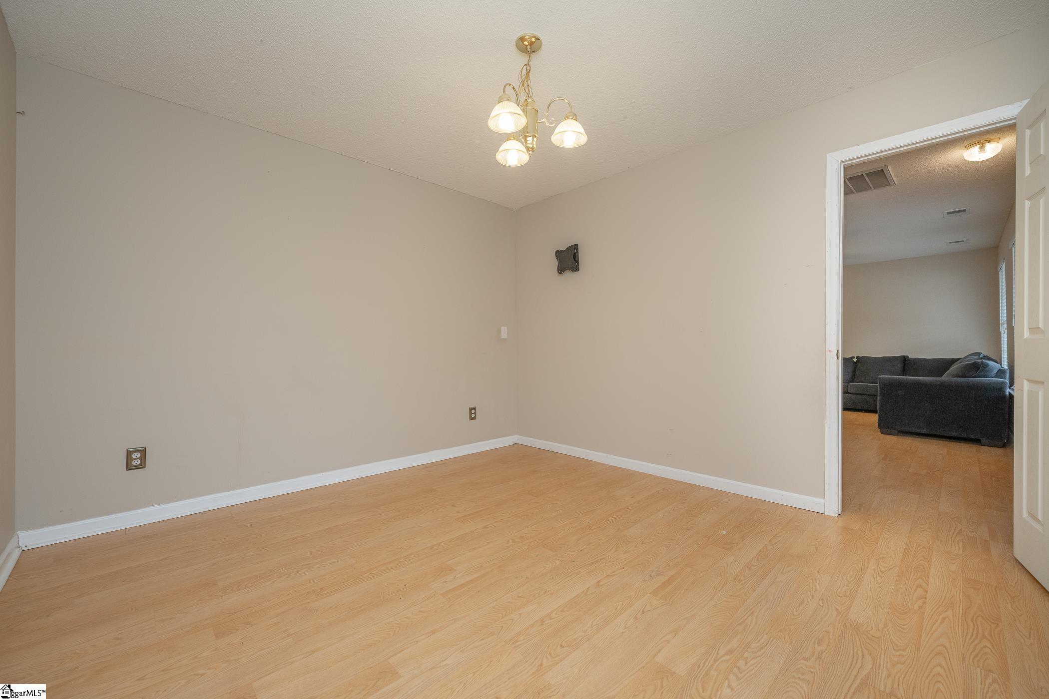 705 Hayden Court Taylors, SC 29687