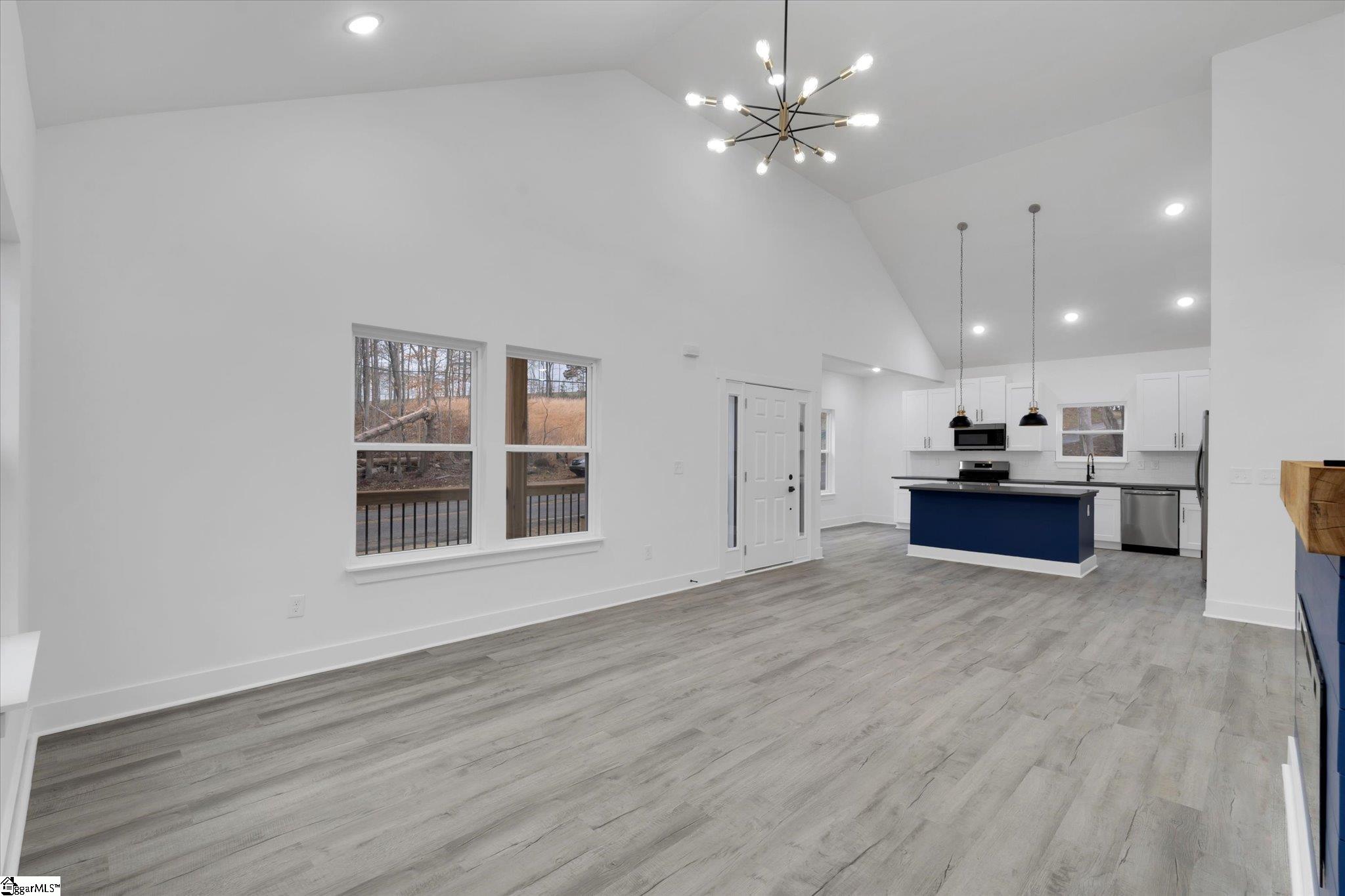 198 Saratoga Avenue Spartanburg, SC 29302