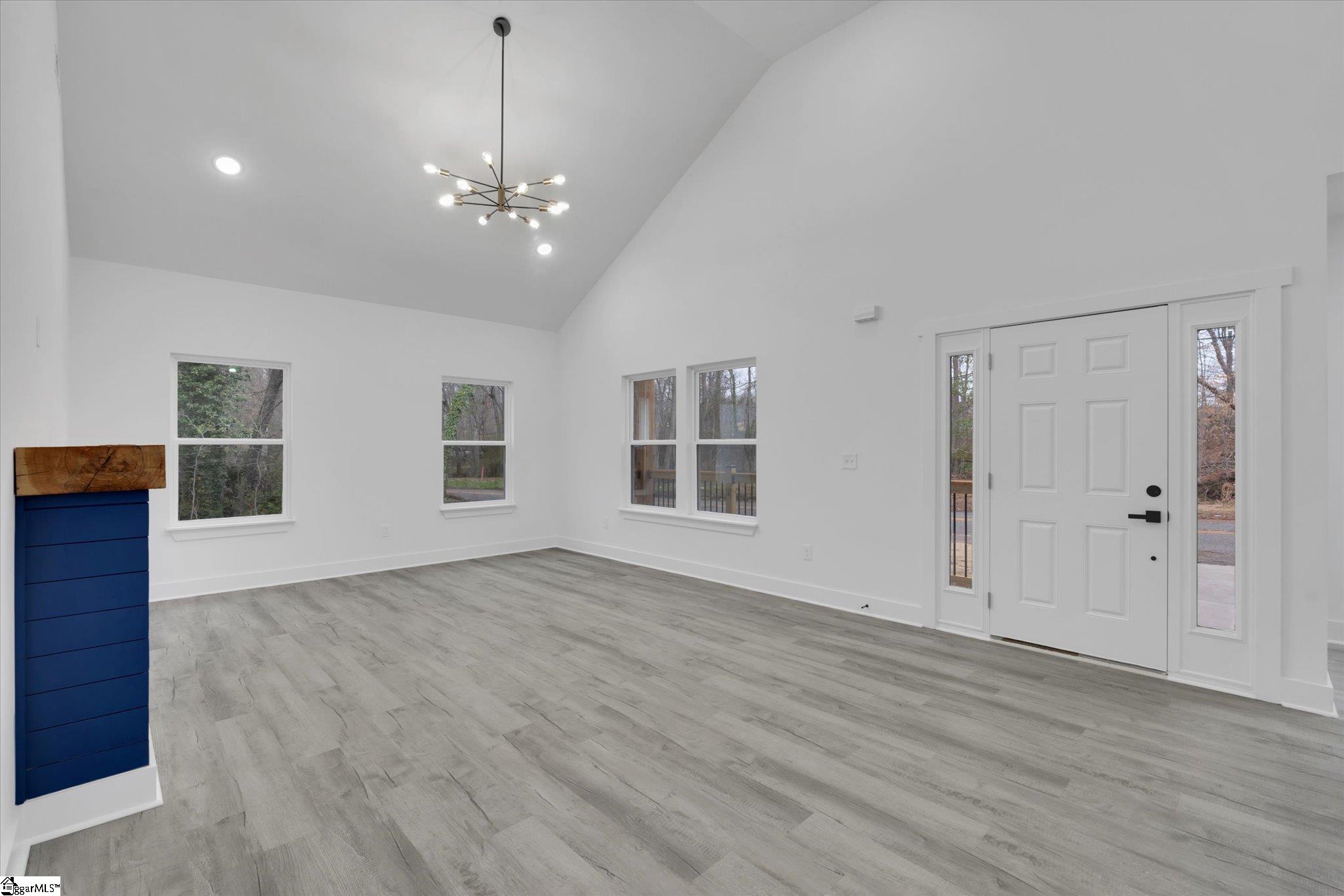 198 Saratoga Avenue Spartanburg, SC 29302