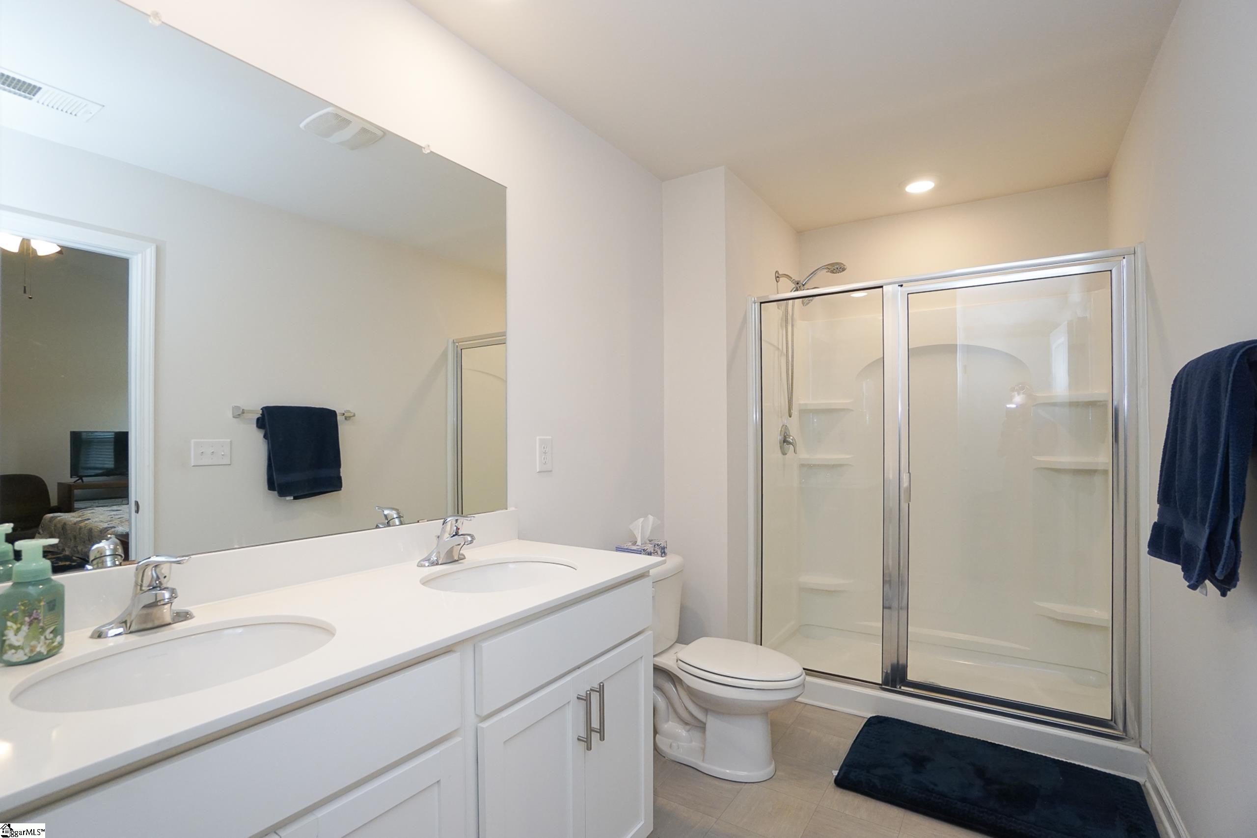 444 Bucky Drive Woodruff, SC 29388