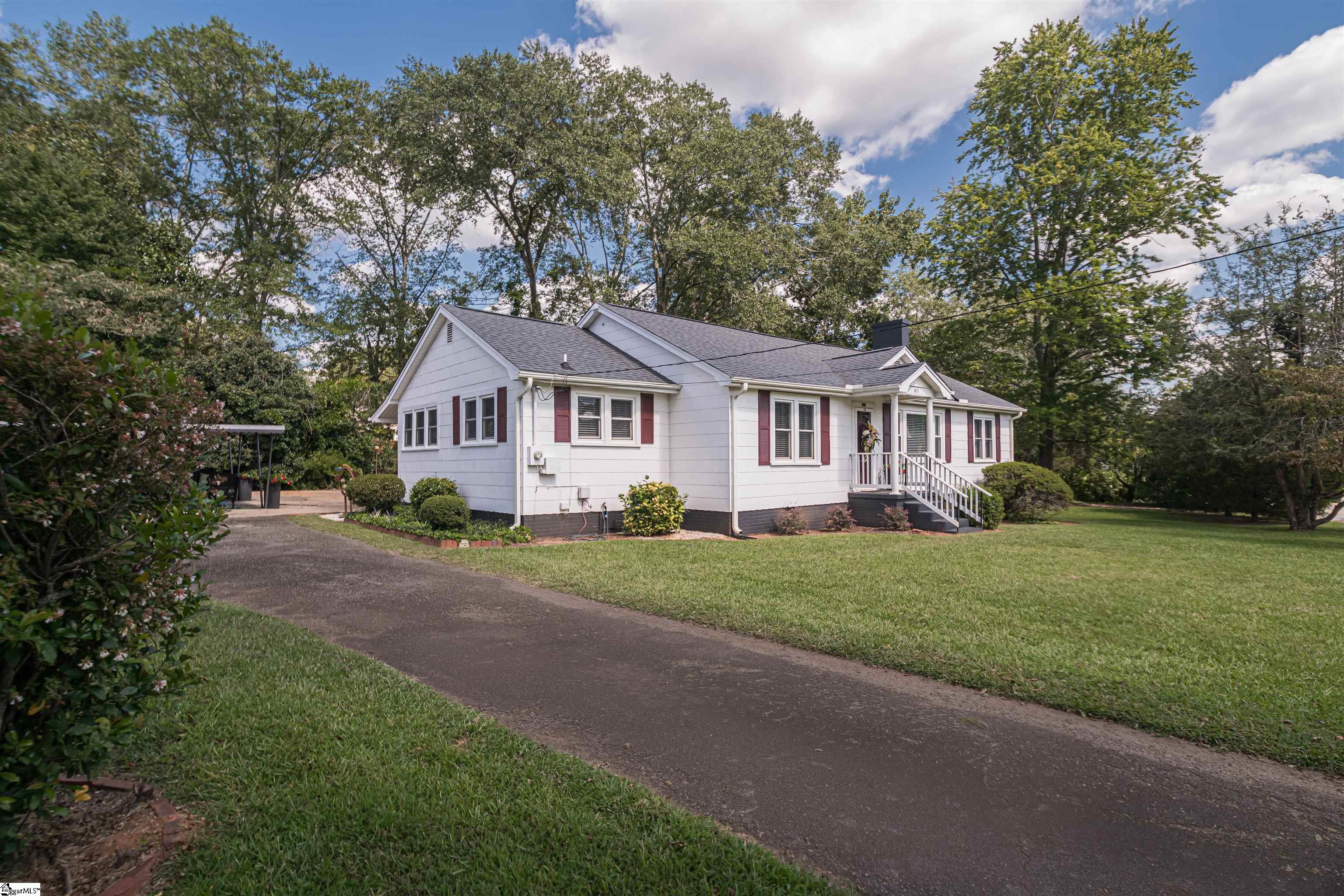 803 Anderson Drive Liberty, SC 29657