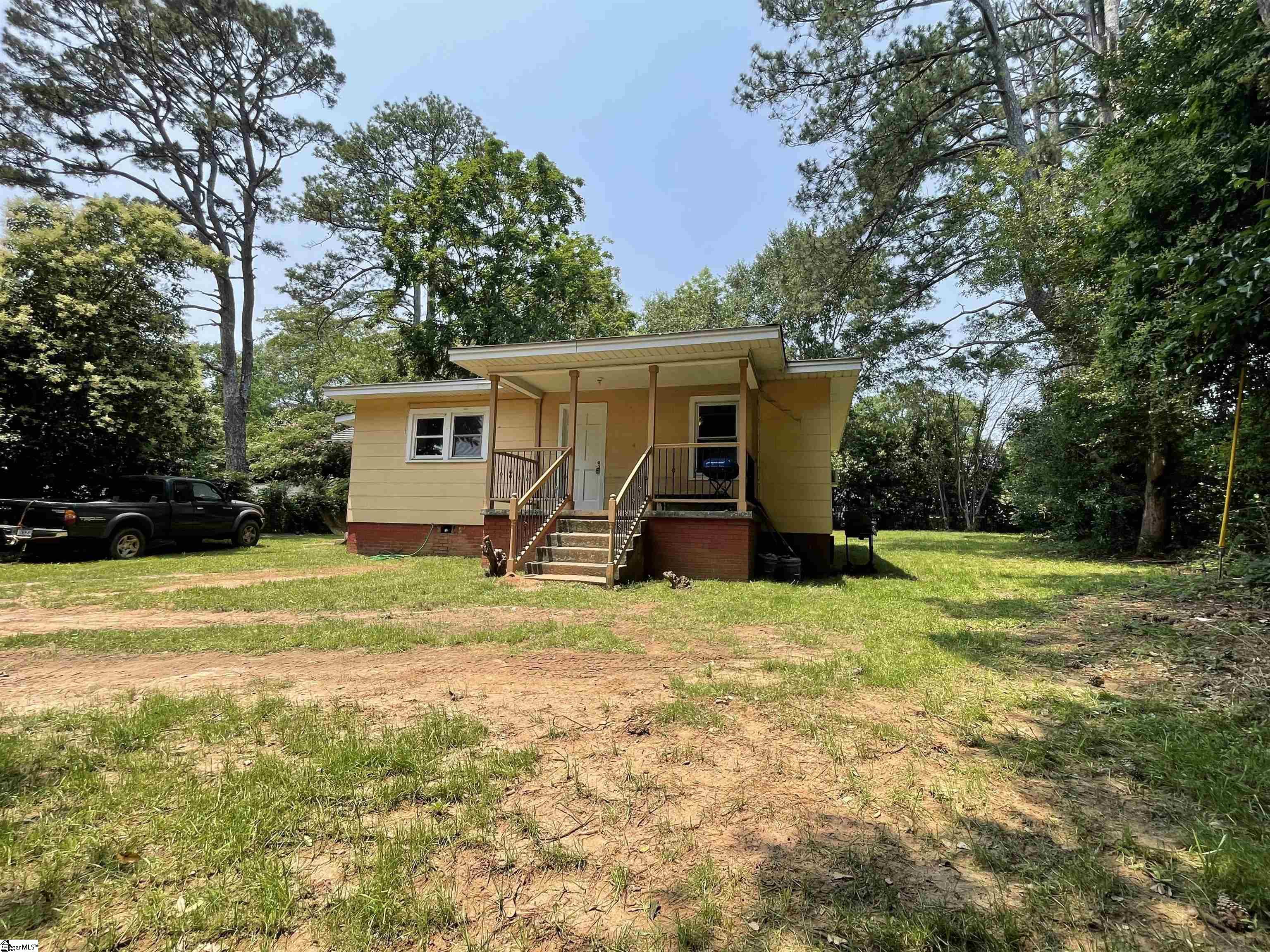 700 Hack Street Anderson, SC 29624