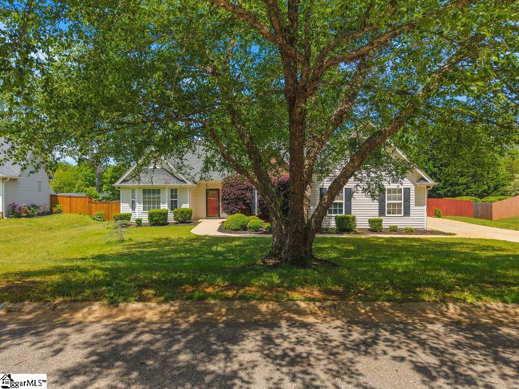 106 Brandi Starr Court Greer, SC 29651