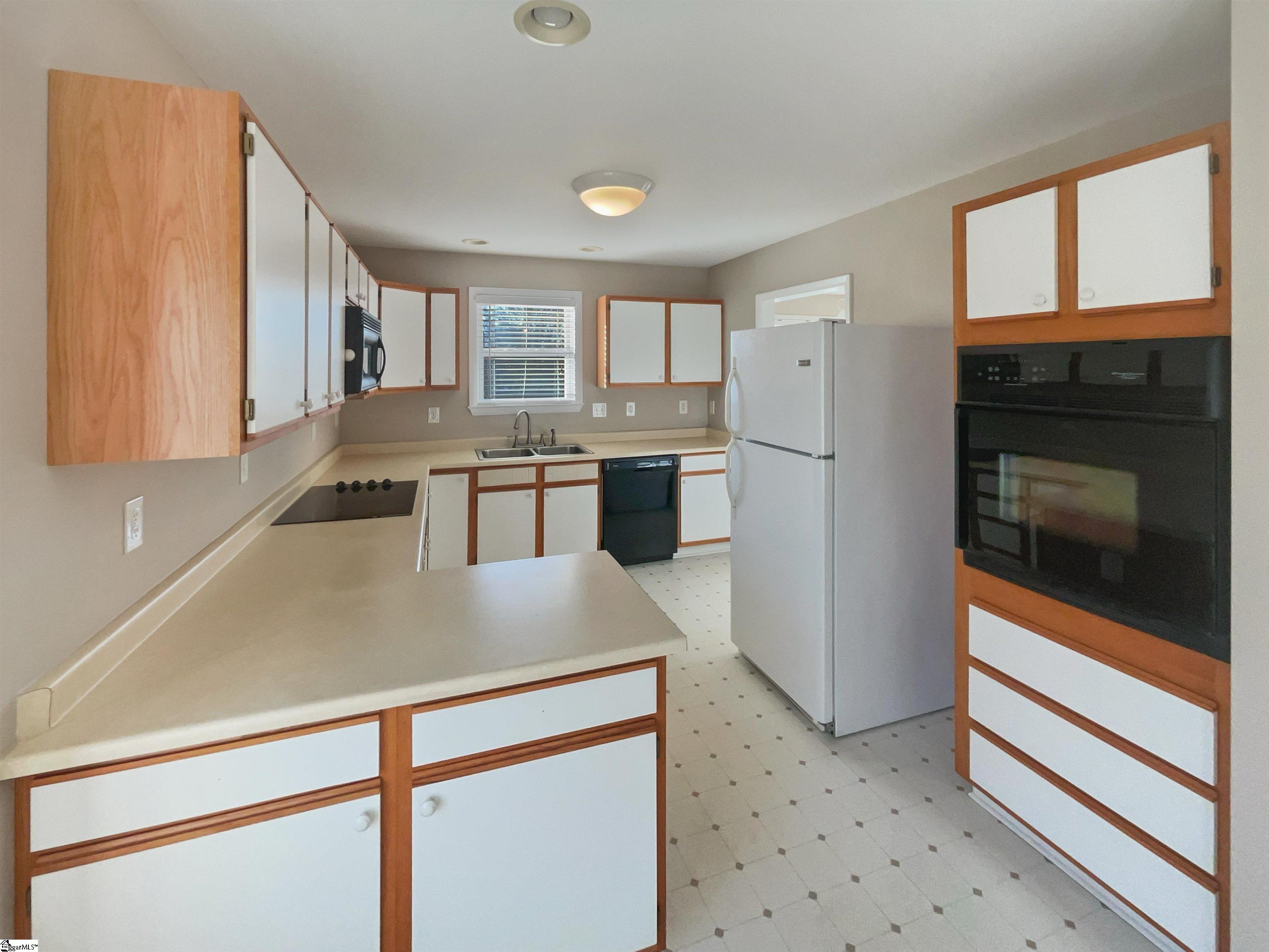117 Dark Wood Court Woodruff, SC 29388