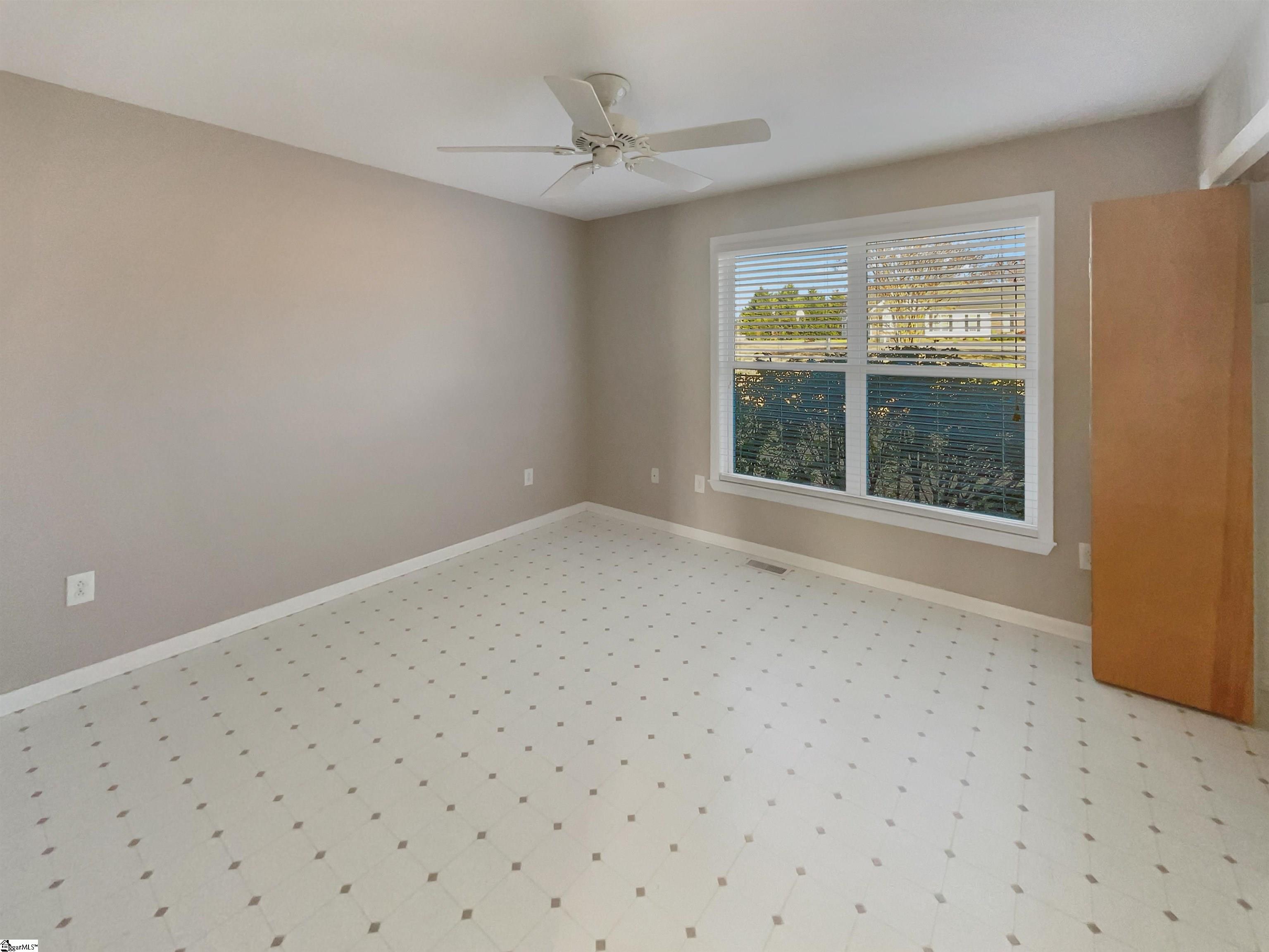 117 Dark Wood Court Woodruff, SC 29388