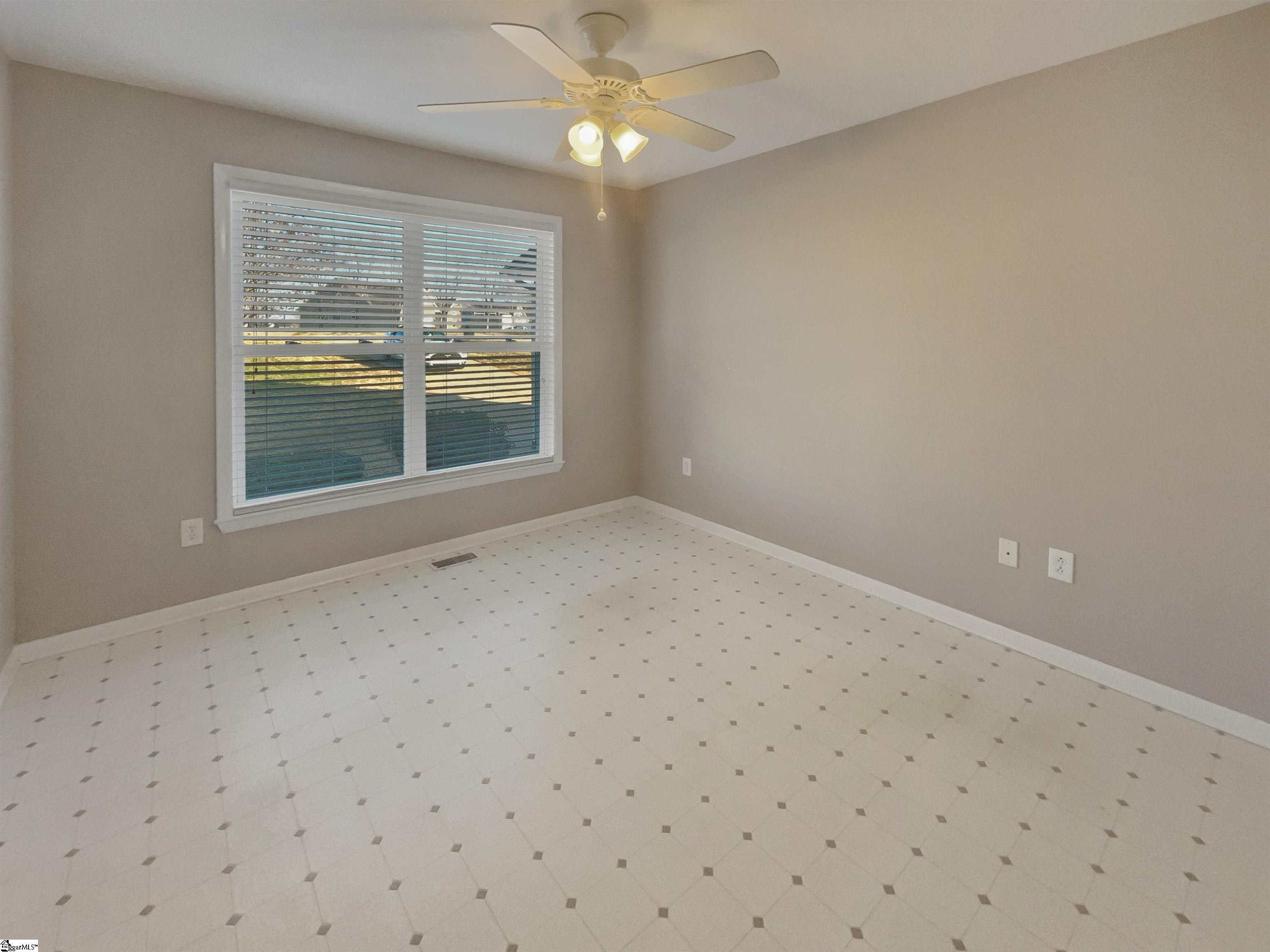 117 Dark Wood Court Woodruff, SC 29388