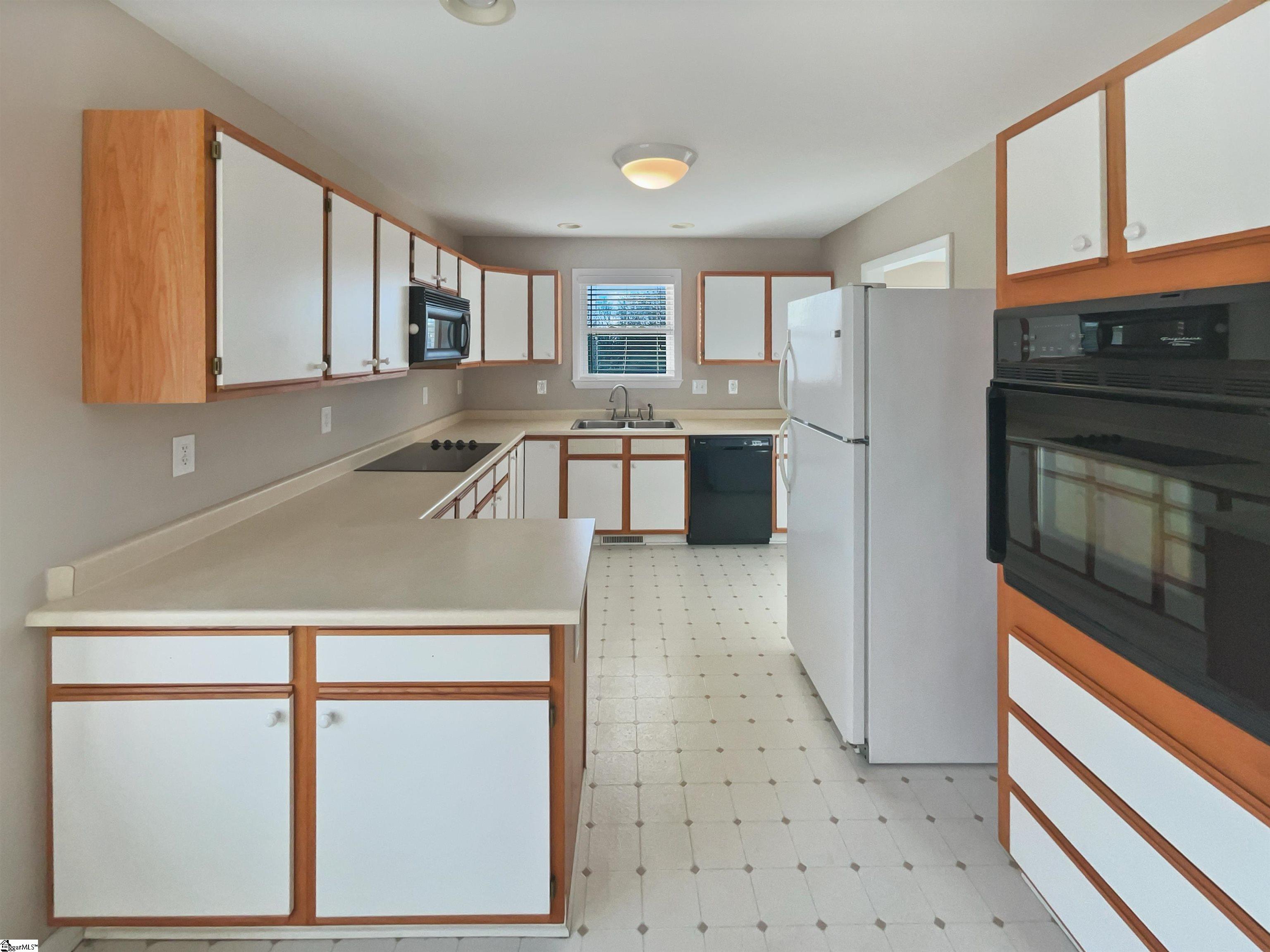 117 Dark Wood Court Woodruff, SC 29388