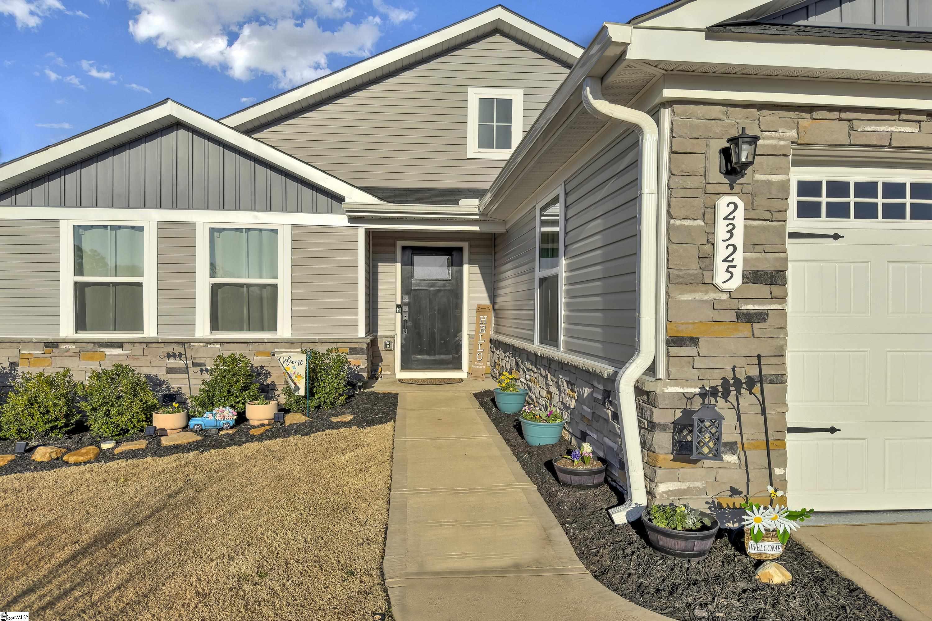 2325 Caffry Lane Boiling Springs, SC 29316
