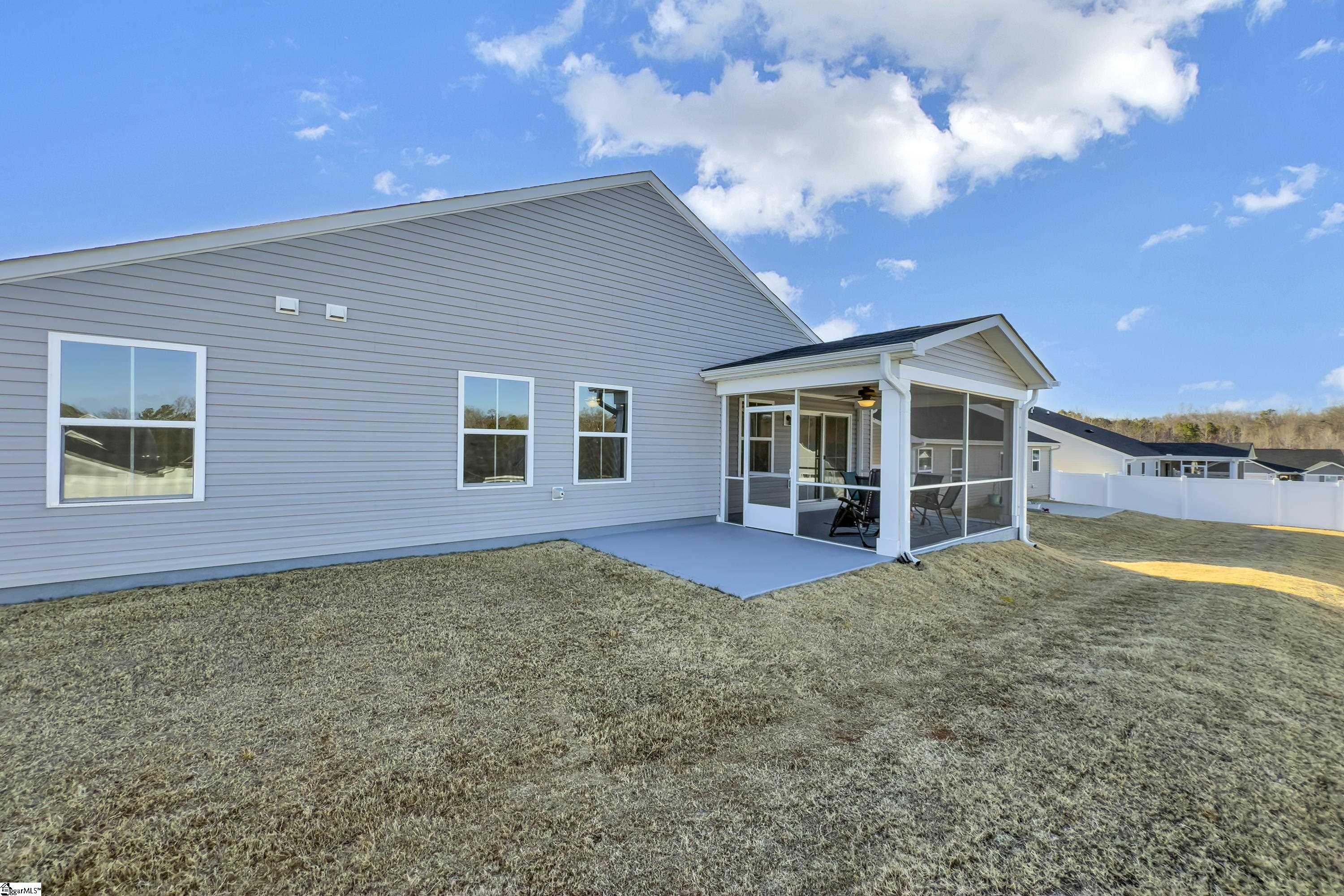 2325 Caffry Lane Boiling Springs, SC 29316