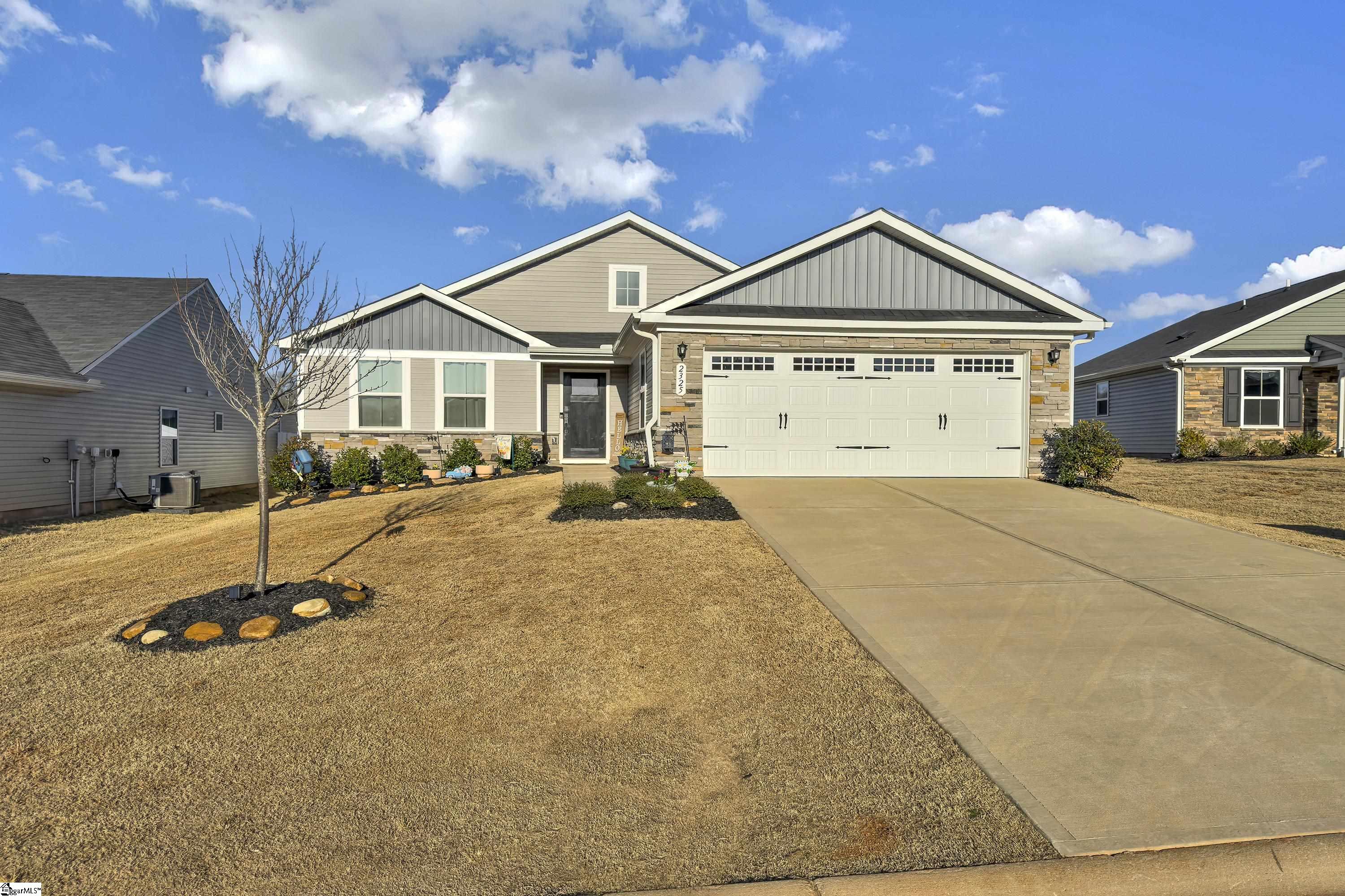 2325 Caffry Lane Boiling Springs, SC 29316