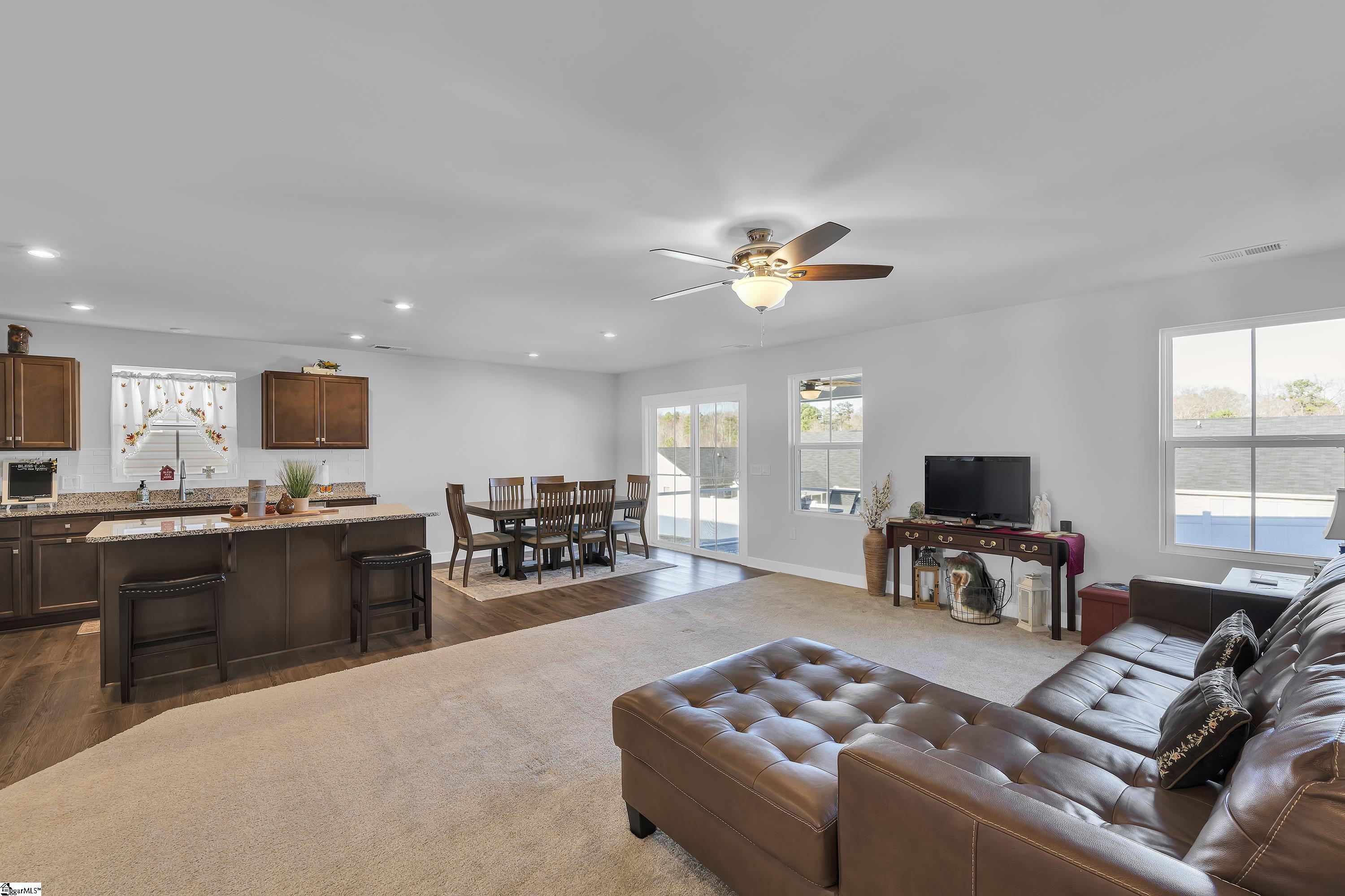 2325 Caffry Lane Boiling Springs, SC 29316