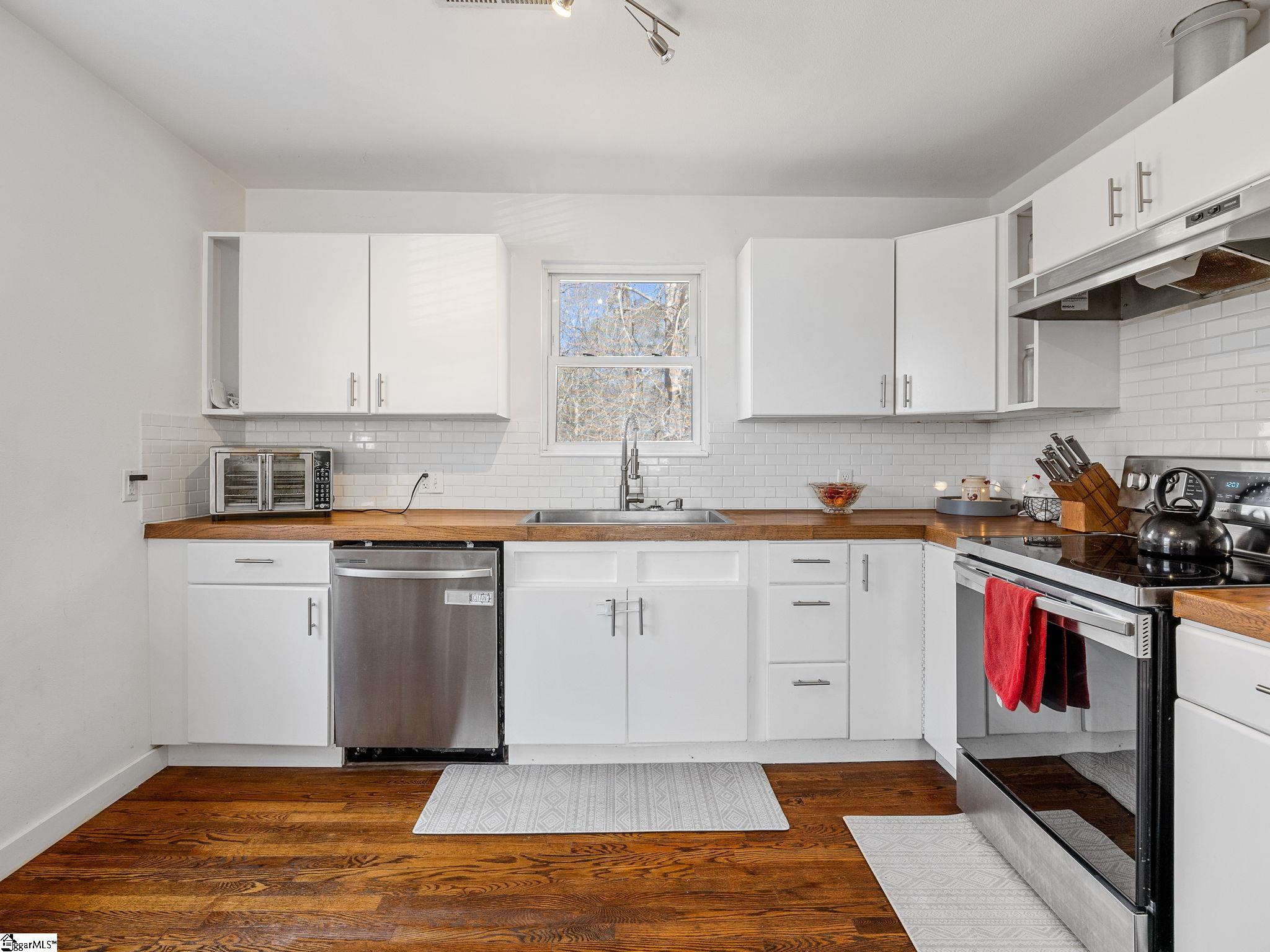 741 Old Furnace Road Boiling Springs, SC 29316