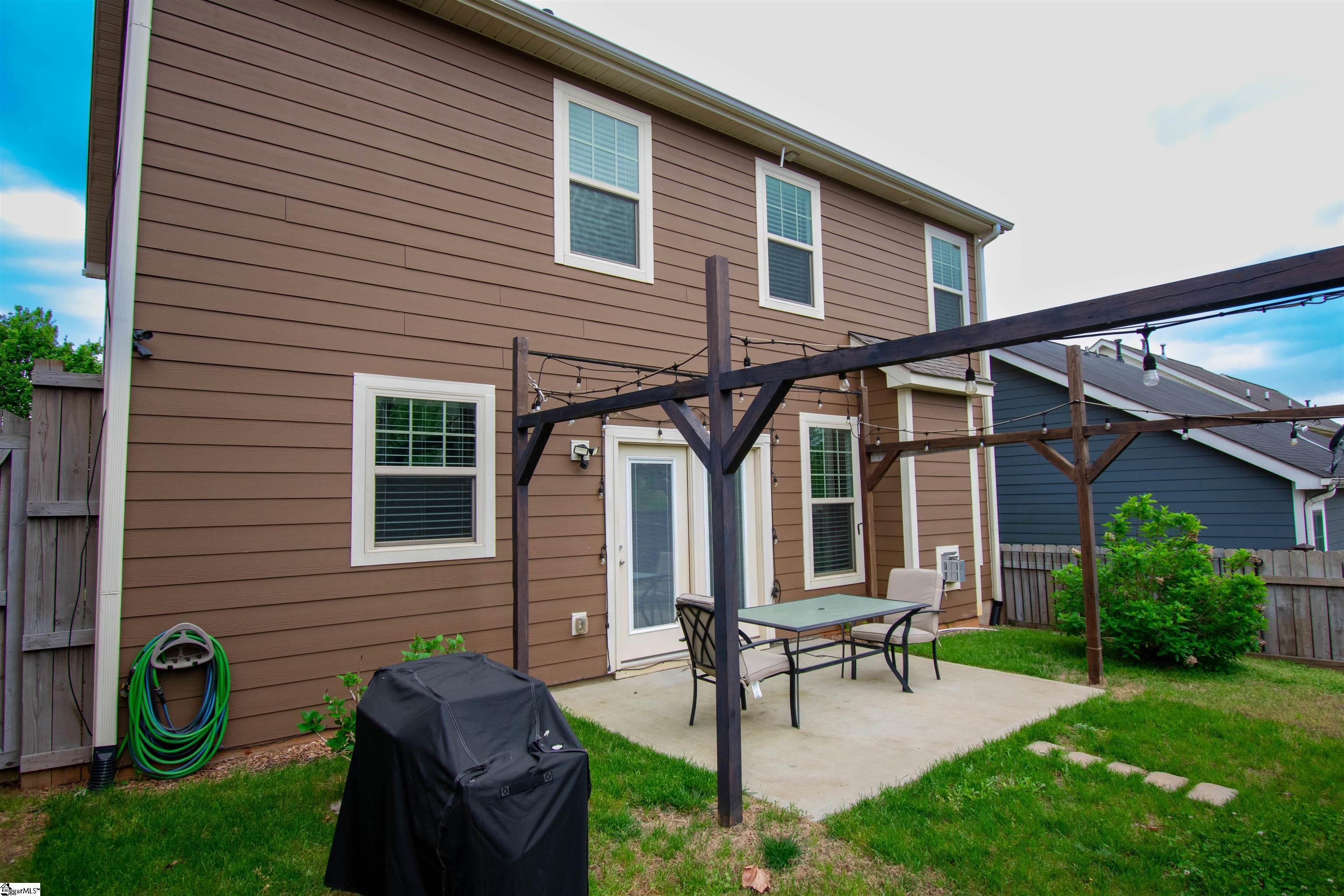 22 Kelvyn Street Greer, SC 29651