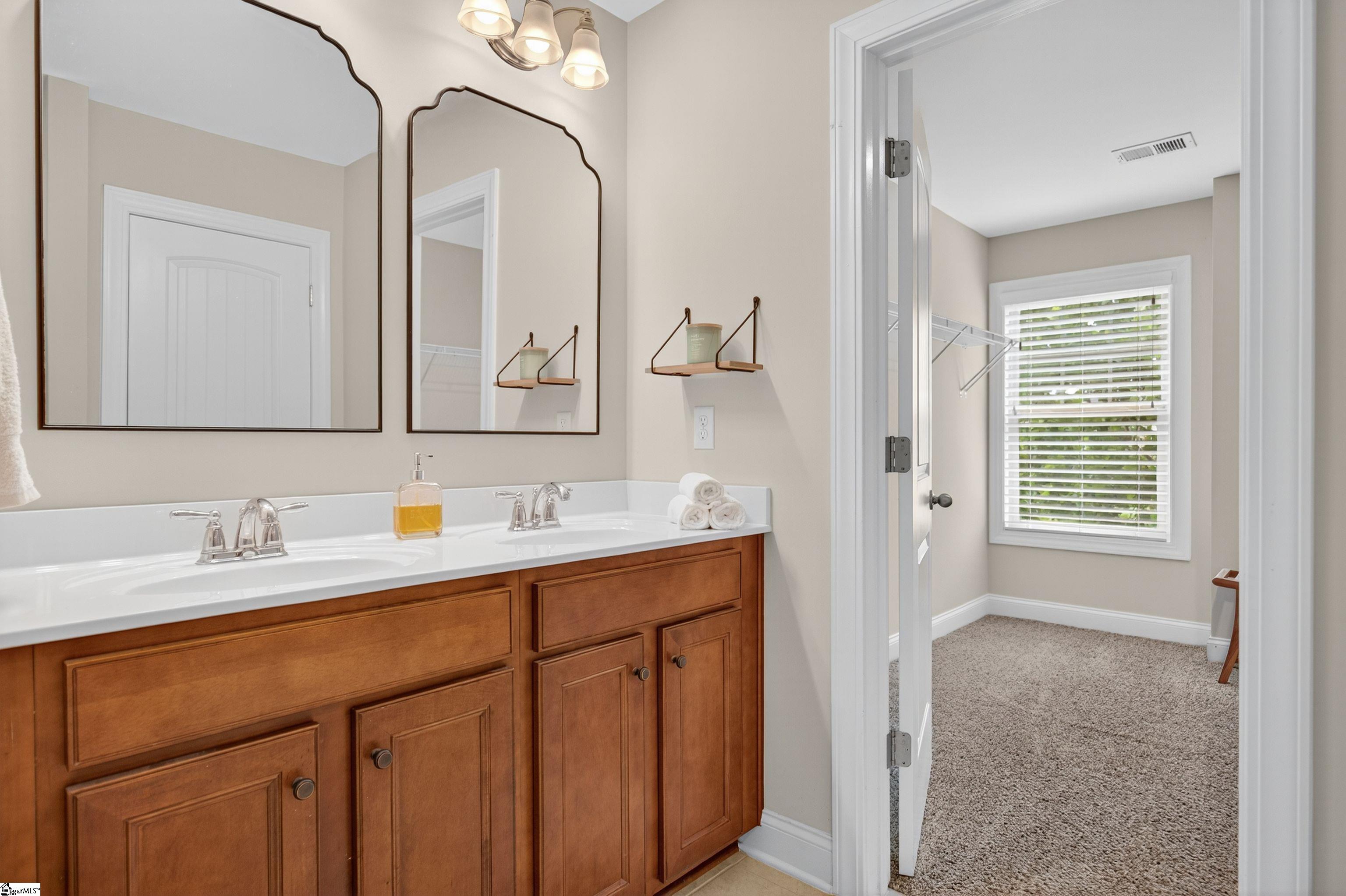 22 Kelvyn Street Greer, SC 29651