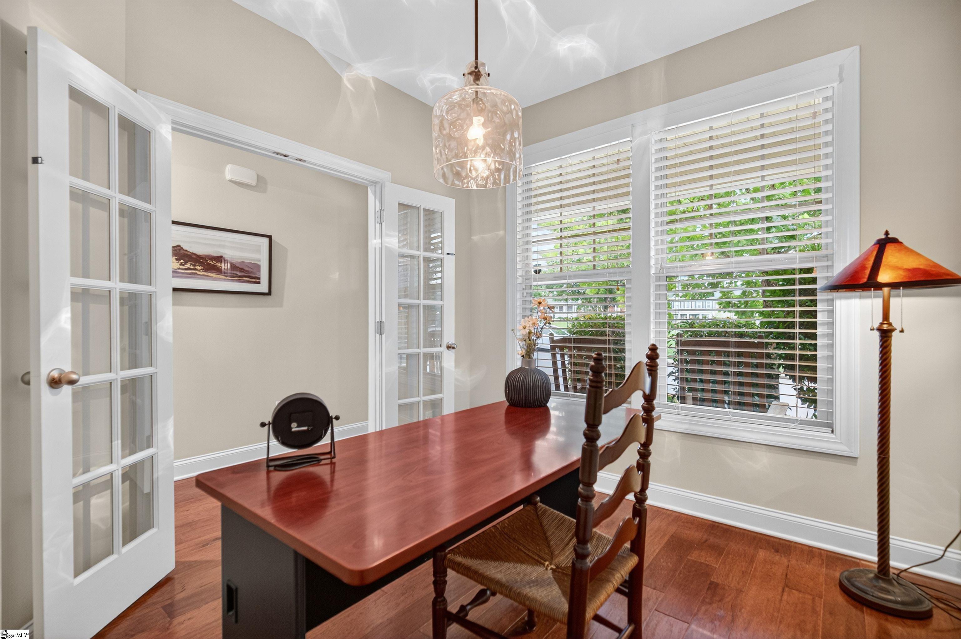 22 Kelvyn Street Greer, SC 29651