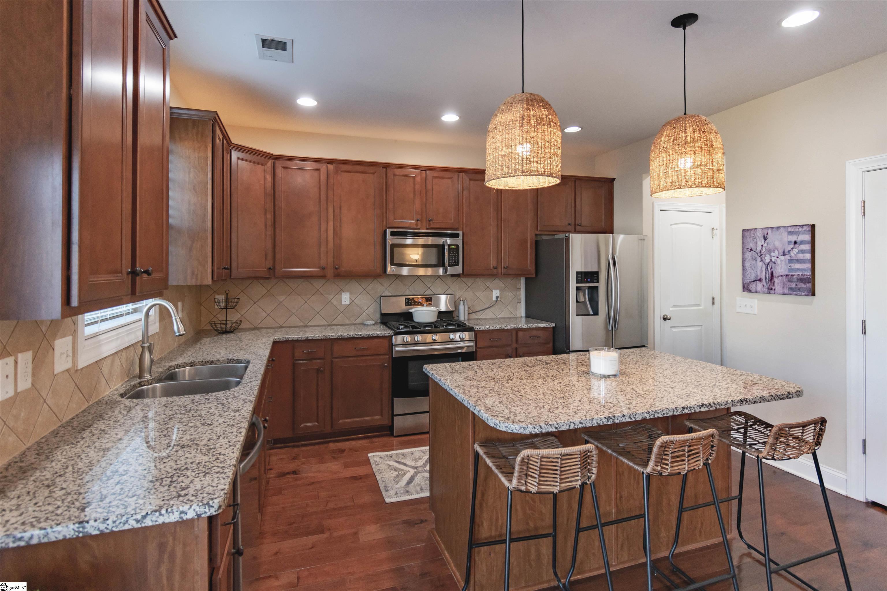 22 Kelvyn Street Greer, SC 29651