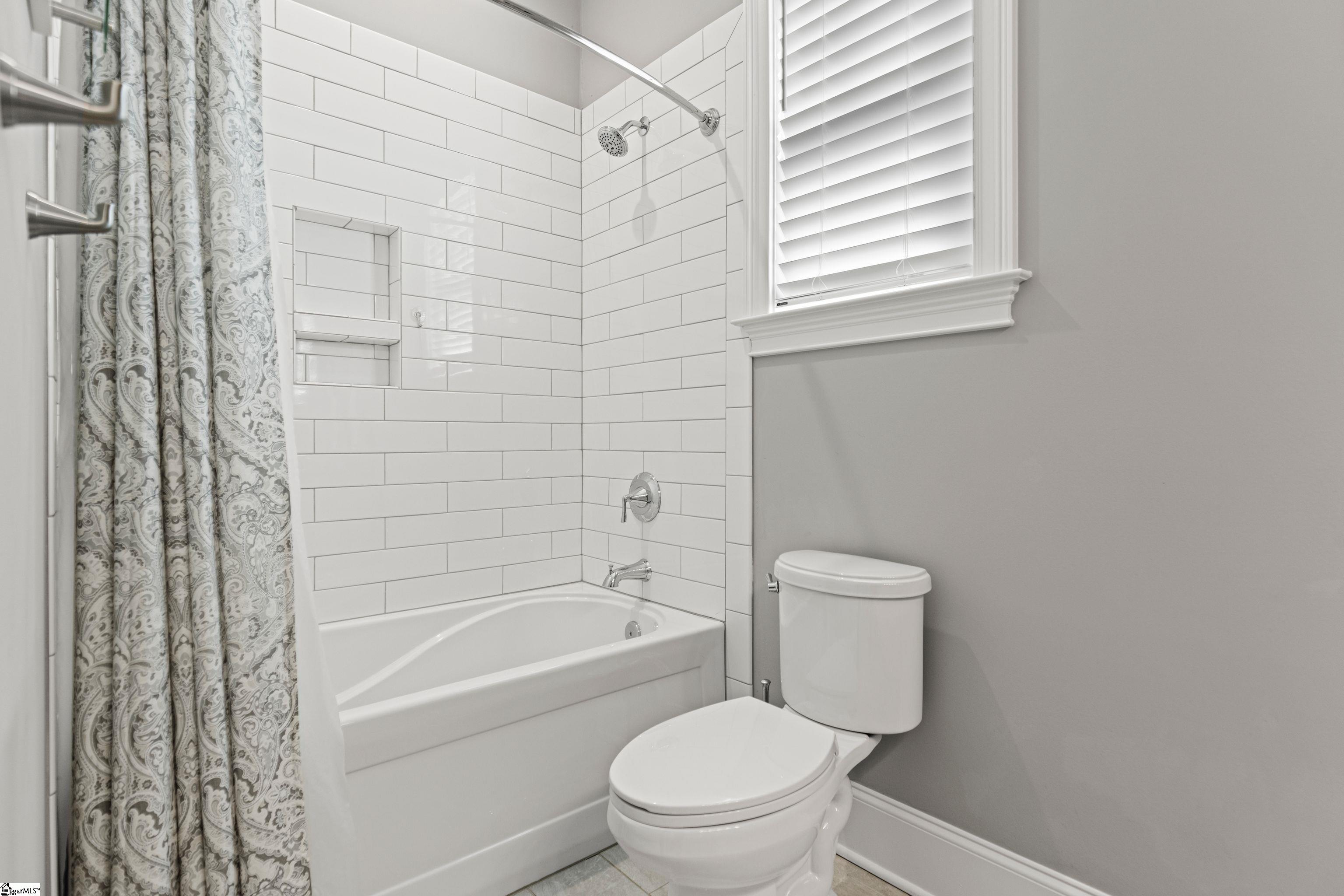 101 Braxton Meadow Drive Simpsonville, SC 29681