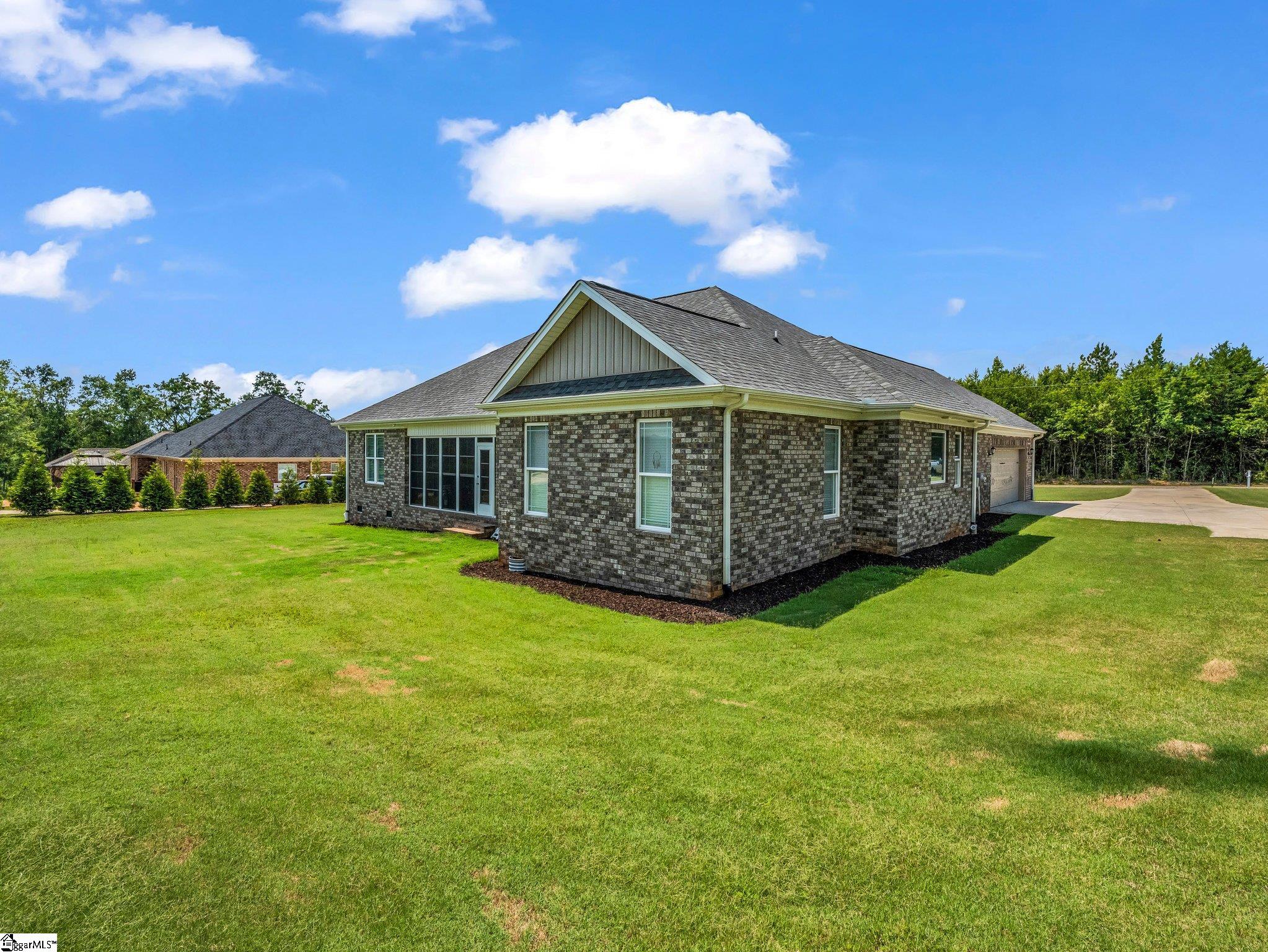 301 Robbins Road Chesnee, SC 29323-9791