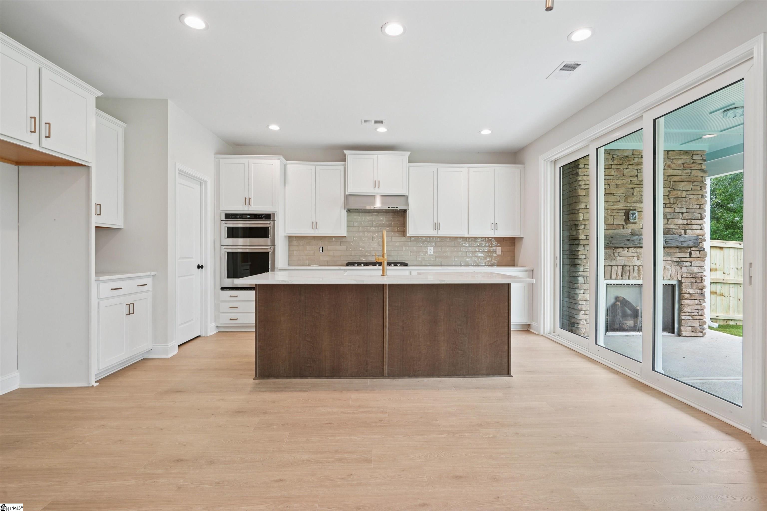 108 Winding Stream Circle UNIT Lot 24 Treyburn Traditional Simpsonville, SC 29681