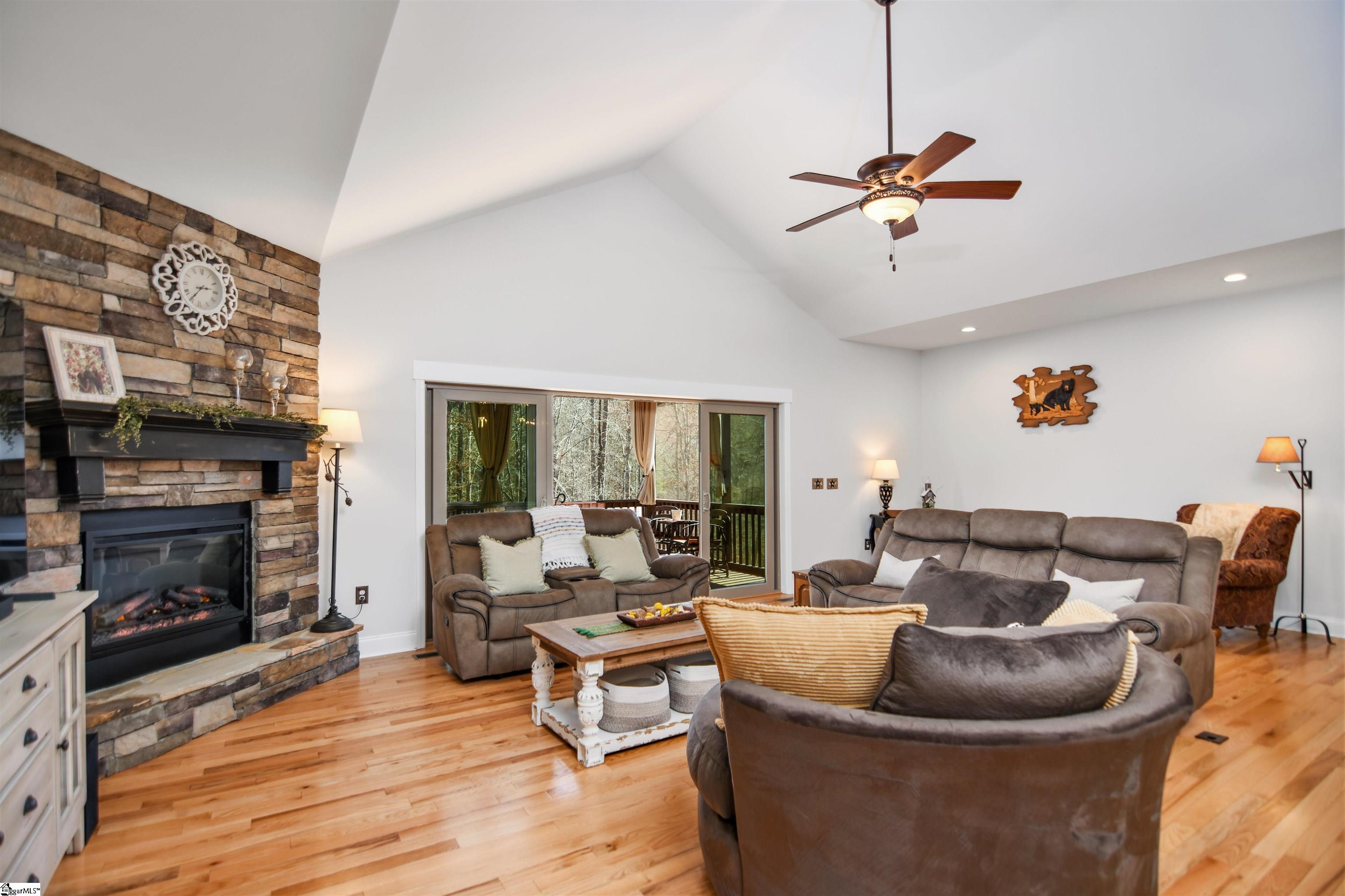 160 Julie Way Pickens, SC 29671