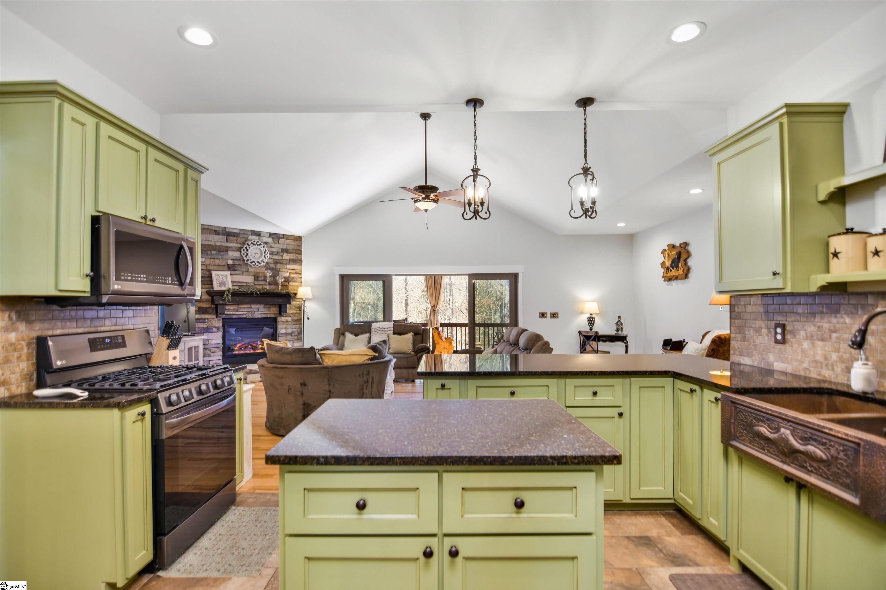 160 Julie Way Pickens, SC 29671